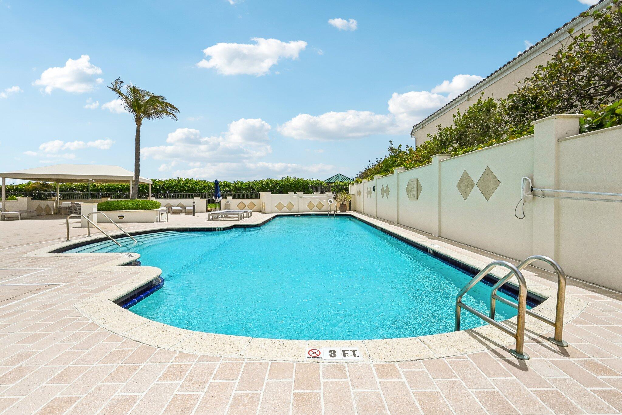 800 Ocean Drive 1105