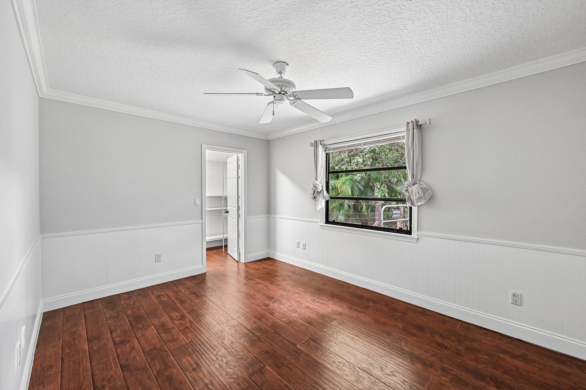16700 96th Terrace N