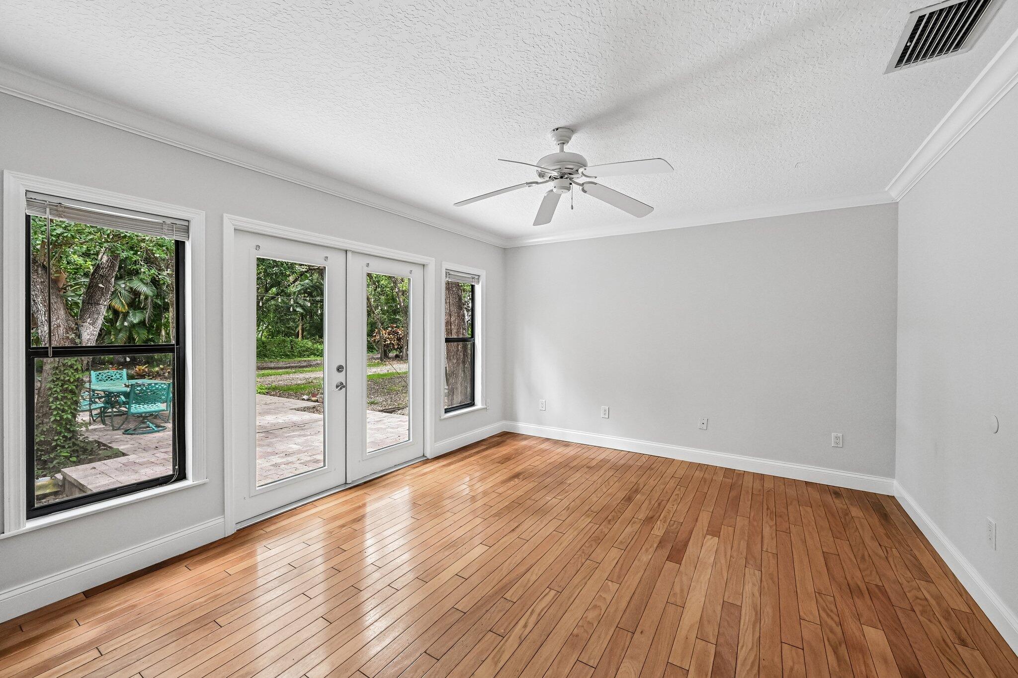16700 96th Terrace N