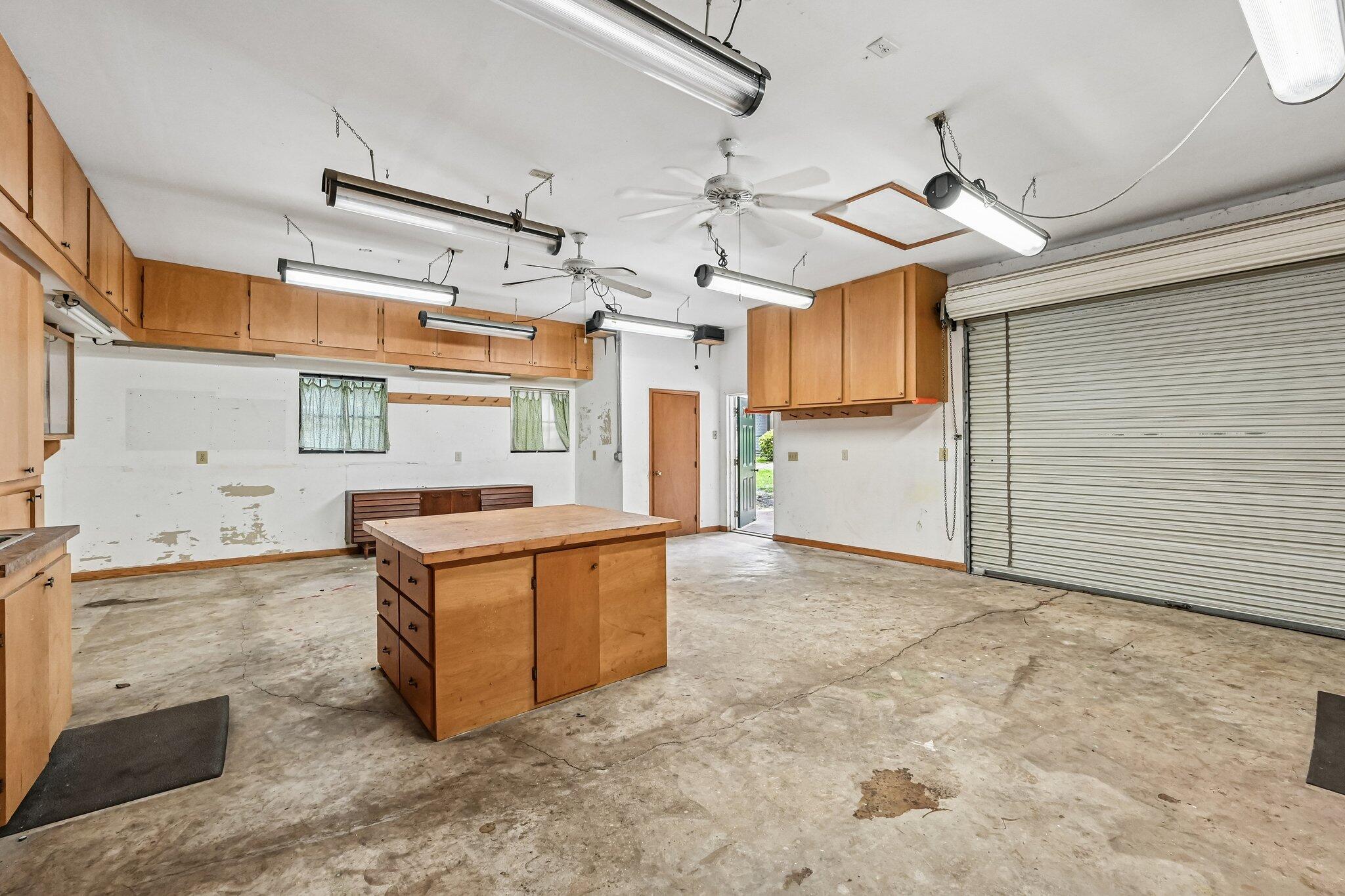 16700 96th Terrace N