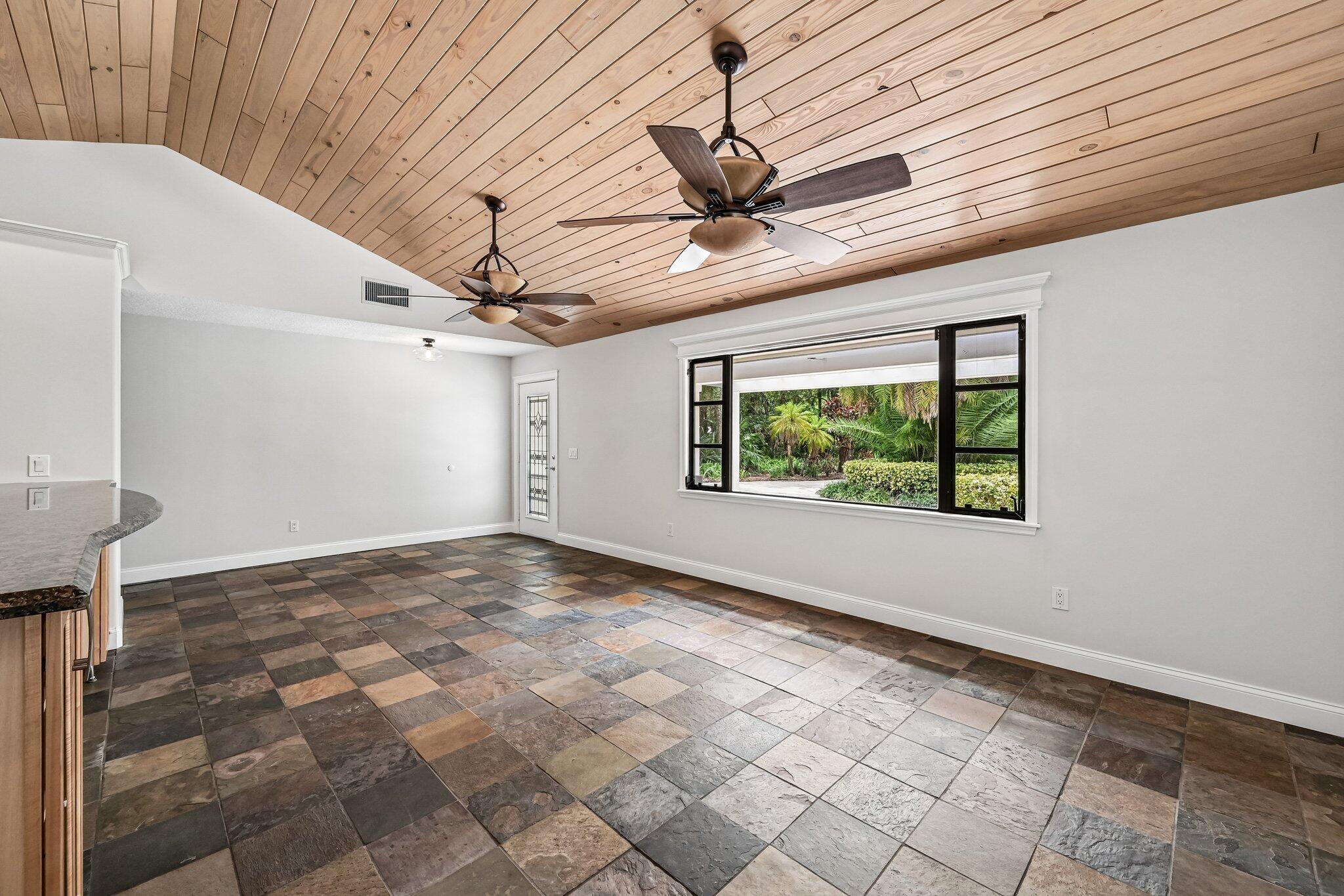 16700 96th Terrace N