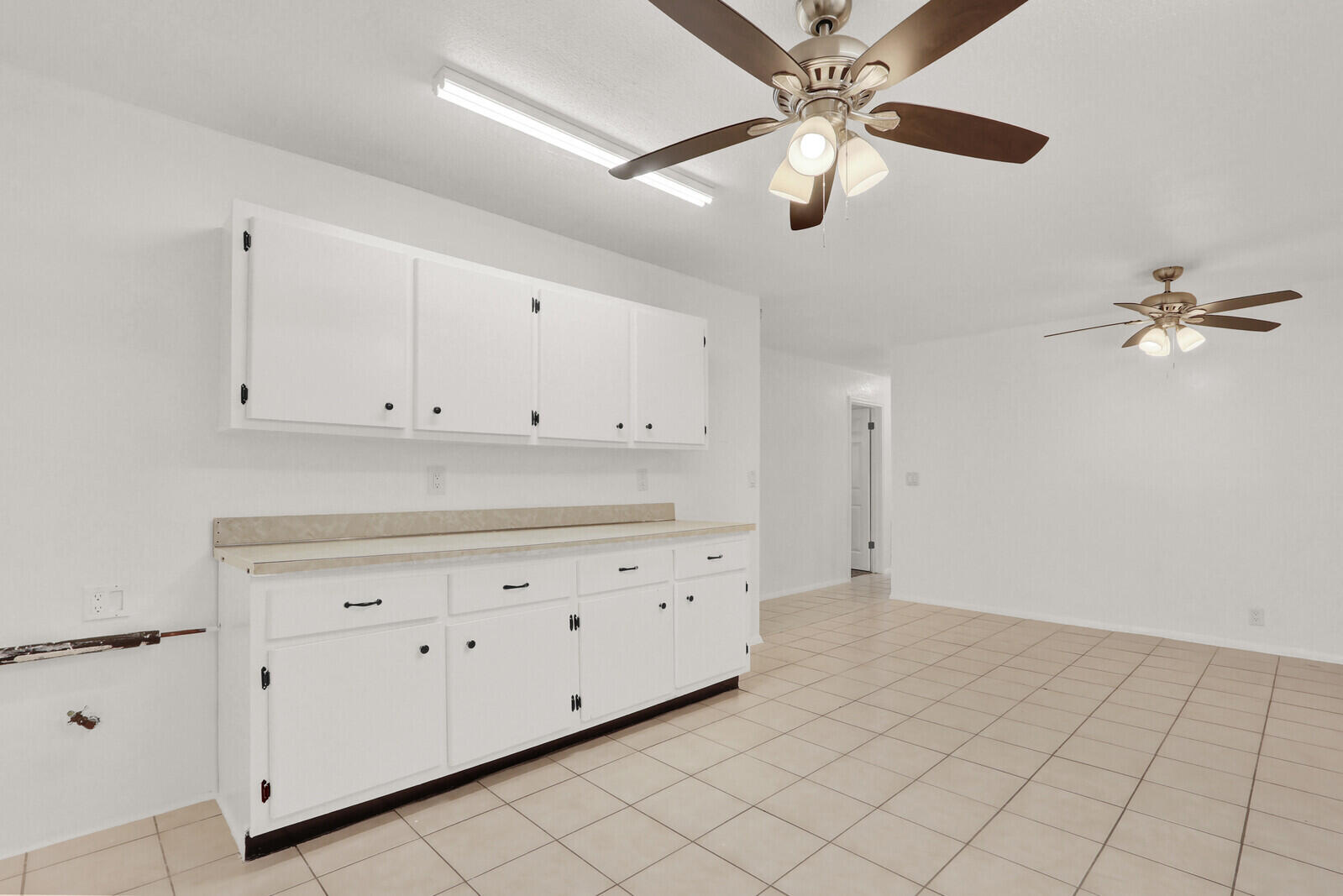 357 Garden Boulevard
