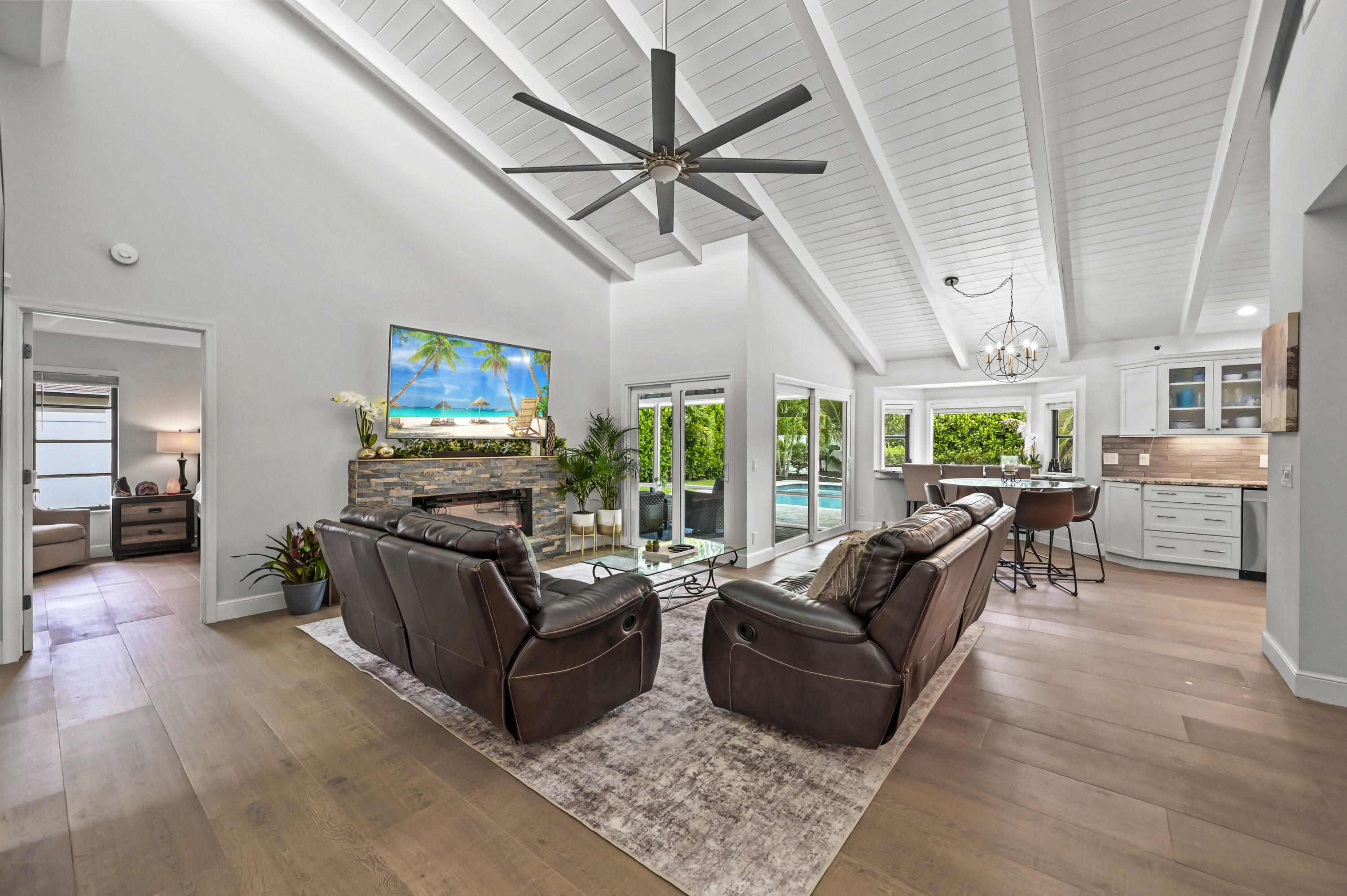 1102 Kriss Lane