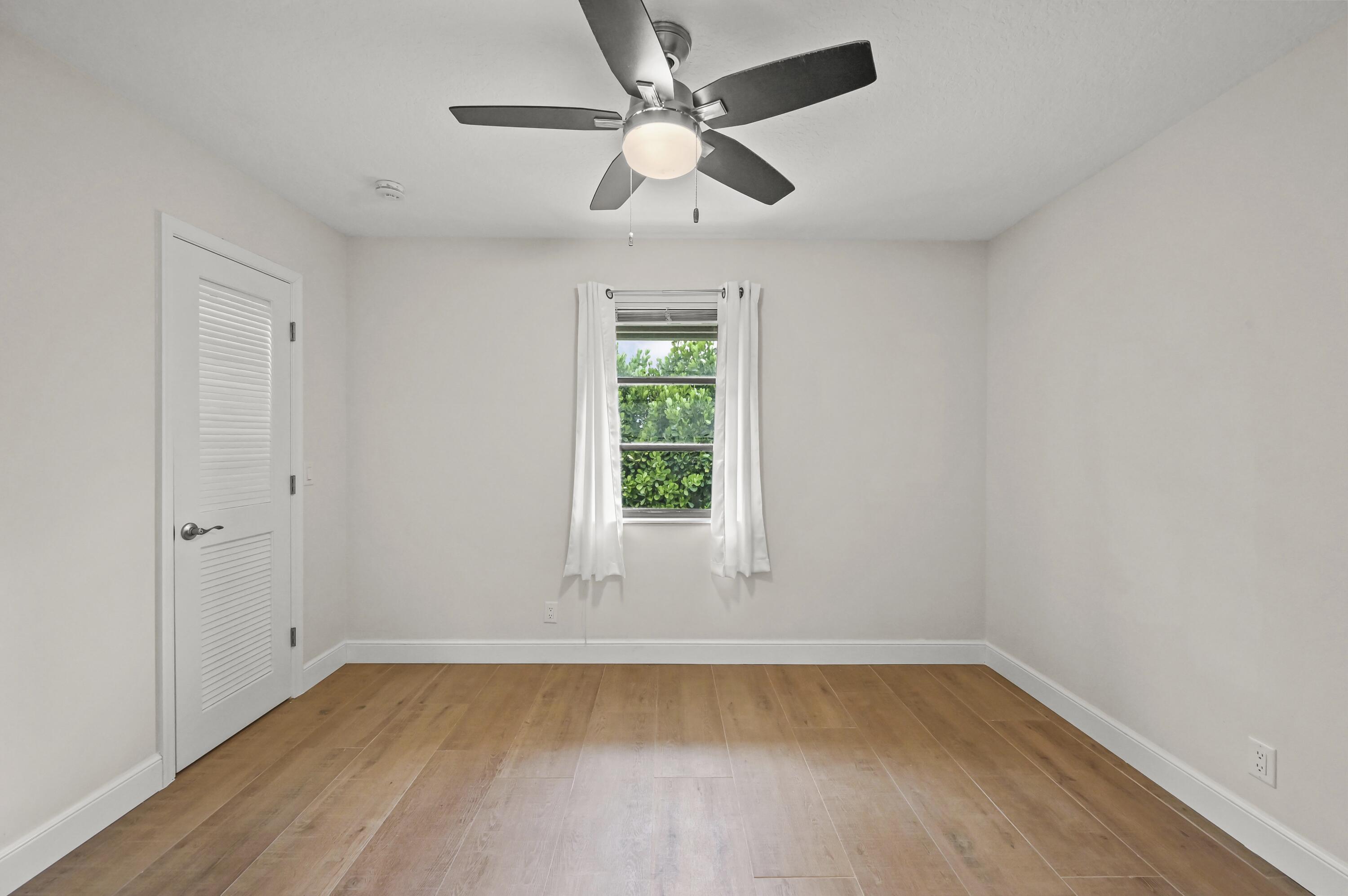 1102 Kriss Lane