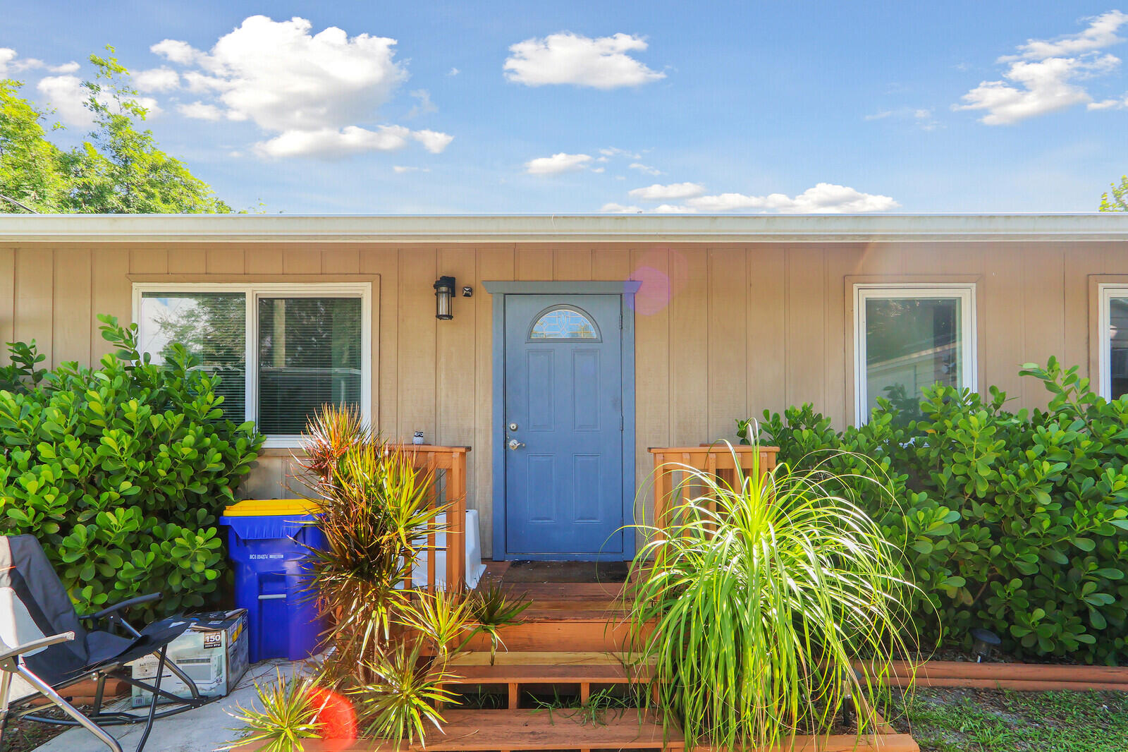 5275 SE Horizon Avenue