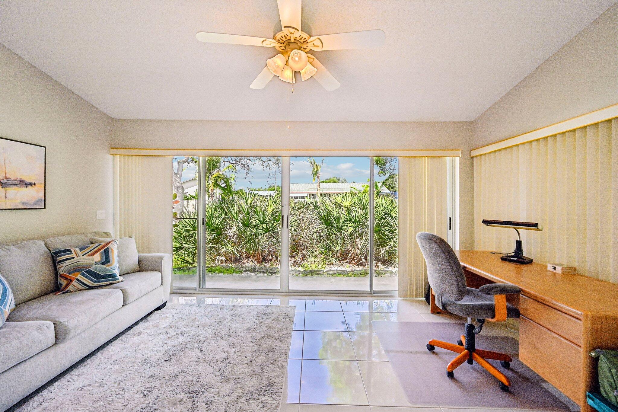 10843 SE SEA PINES Circle