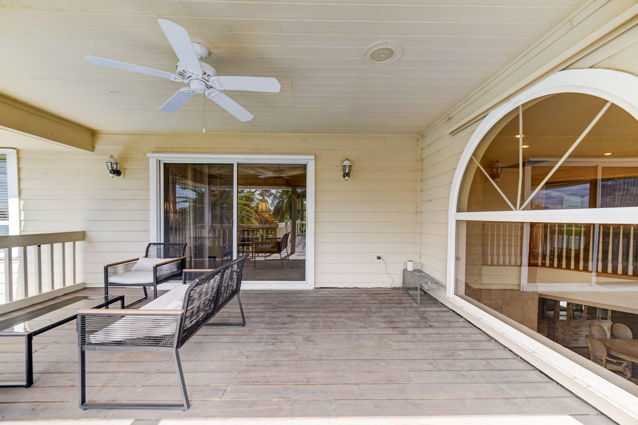 18761 SE River Ridge Road