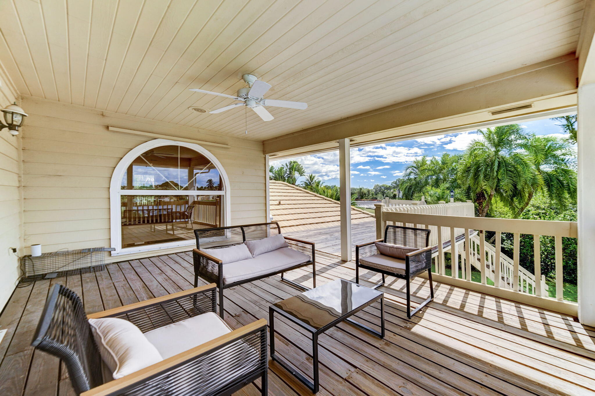 18761 SE River Ridge Road