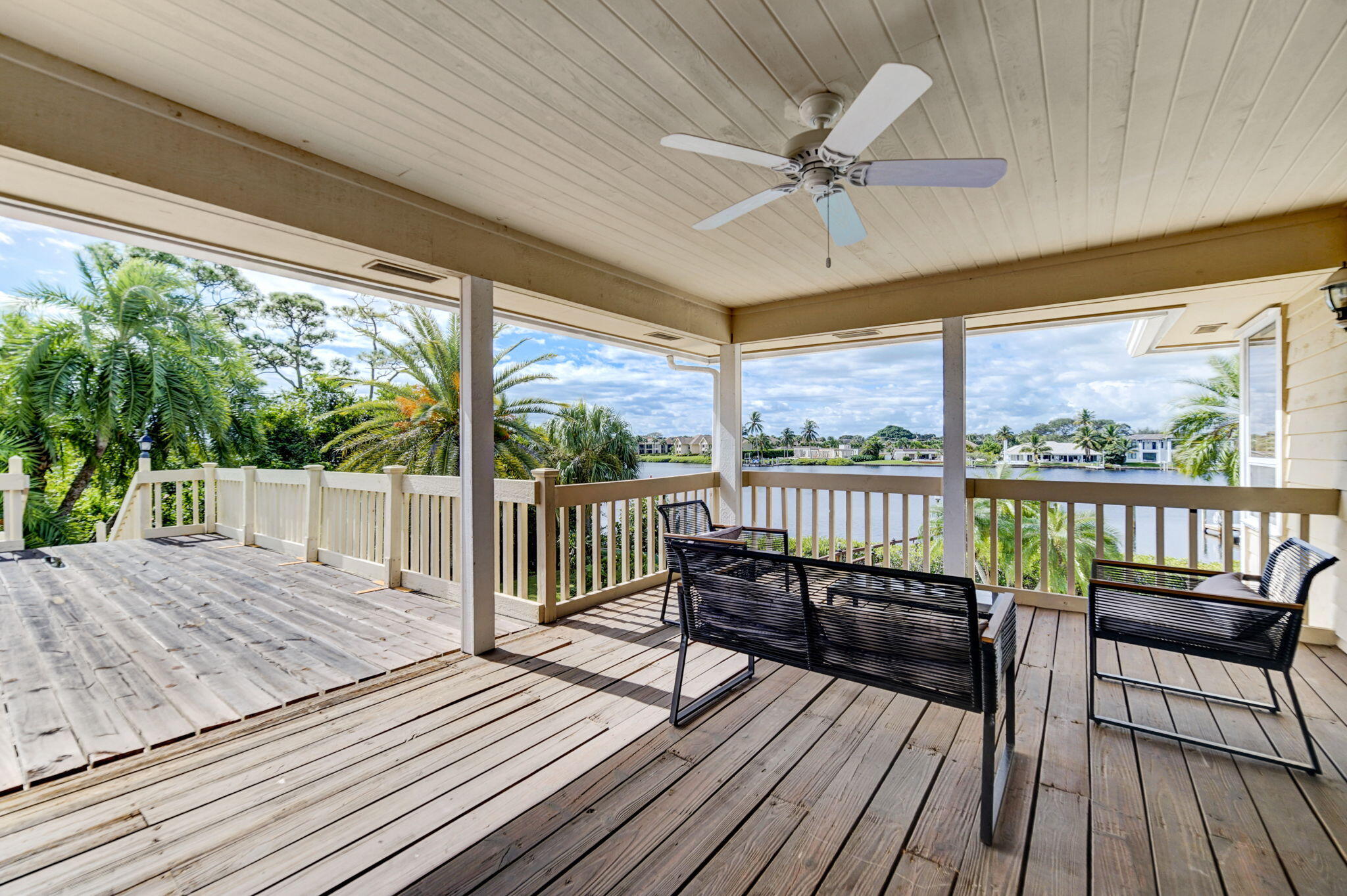 18761 SE River Ridge Road