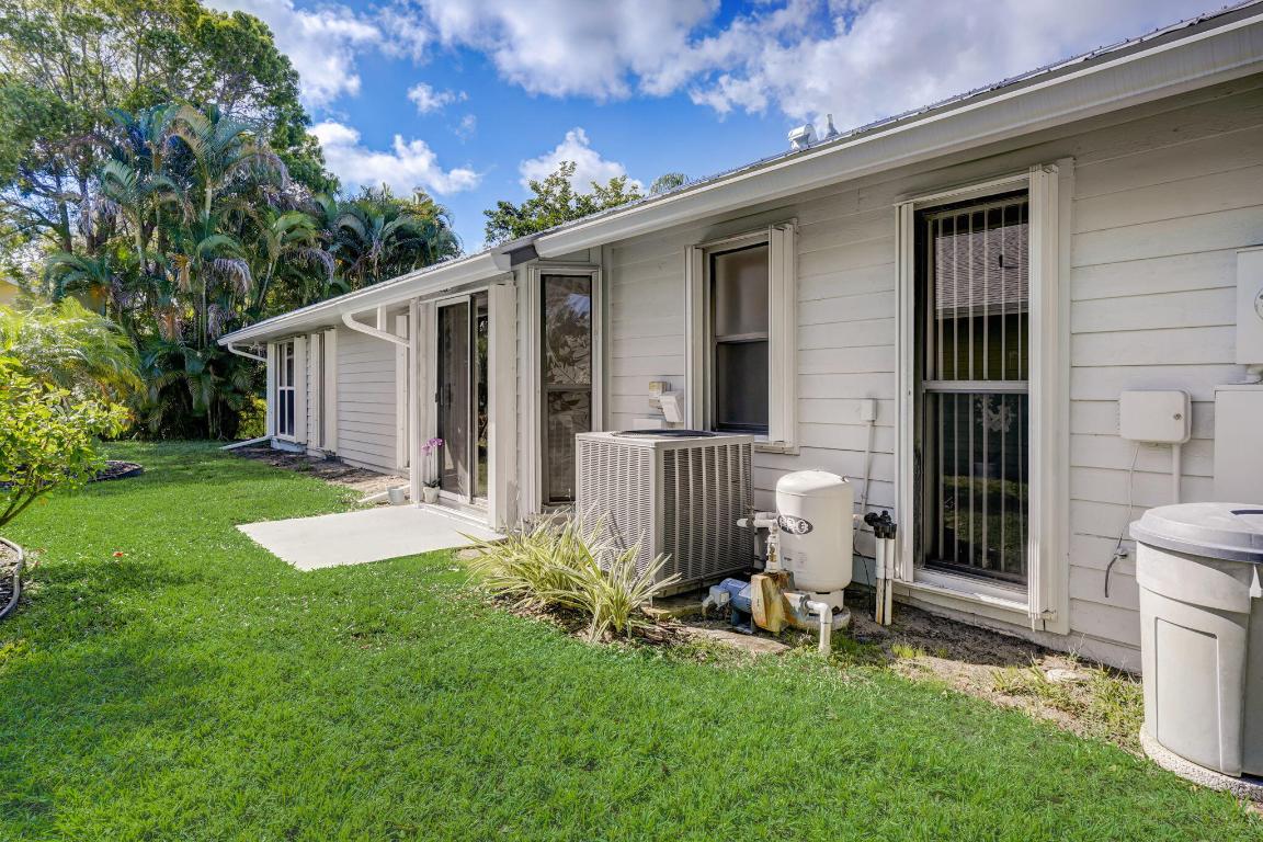 8920 SE Eaglewood Way