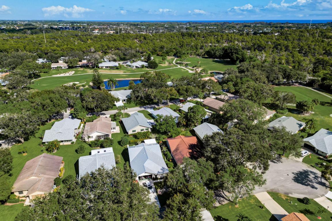 8920 SE Eaglewood Way