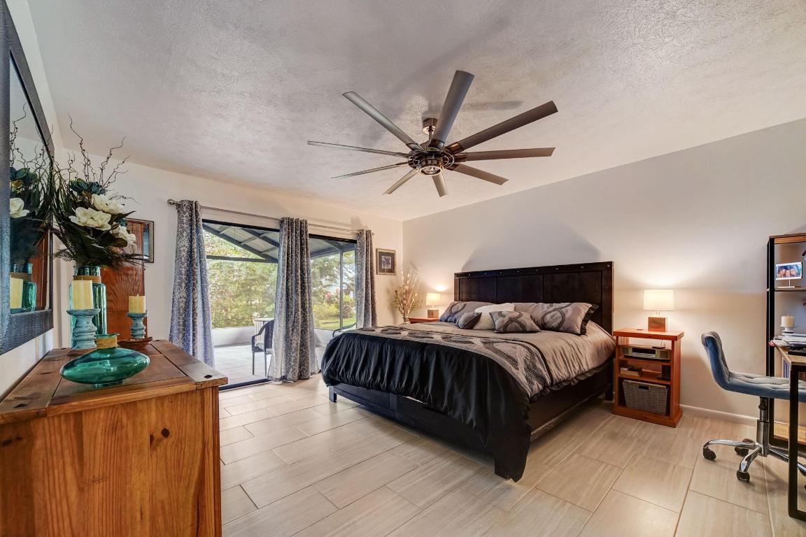 8920 SE Eaglewood Way