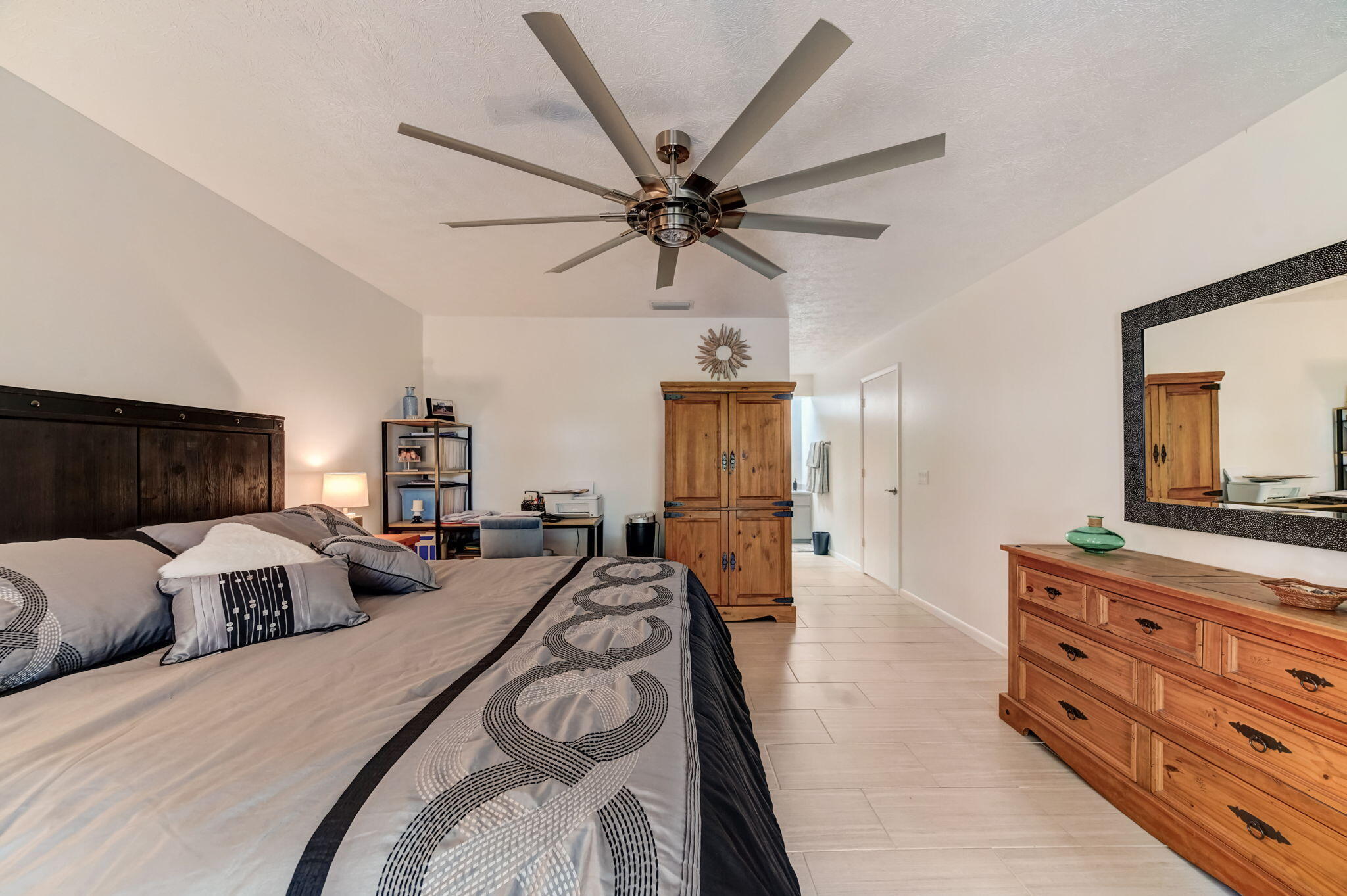 8920 SE Eaglewood Way