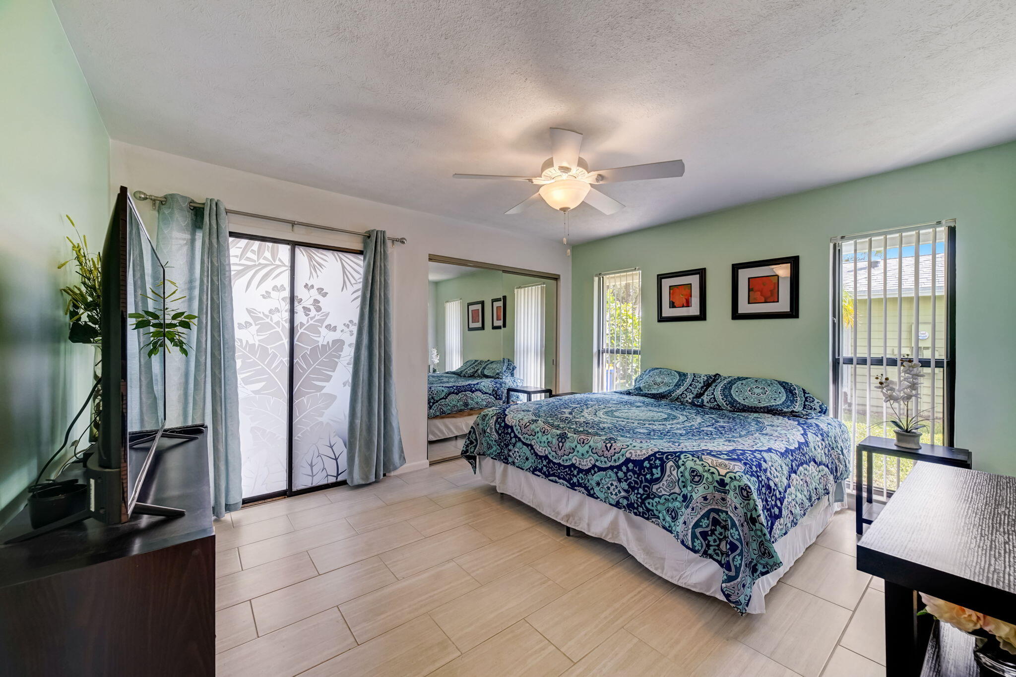 8920 SE Eaglewood Way