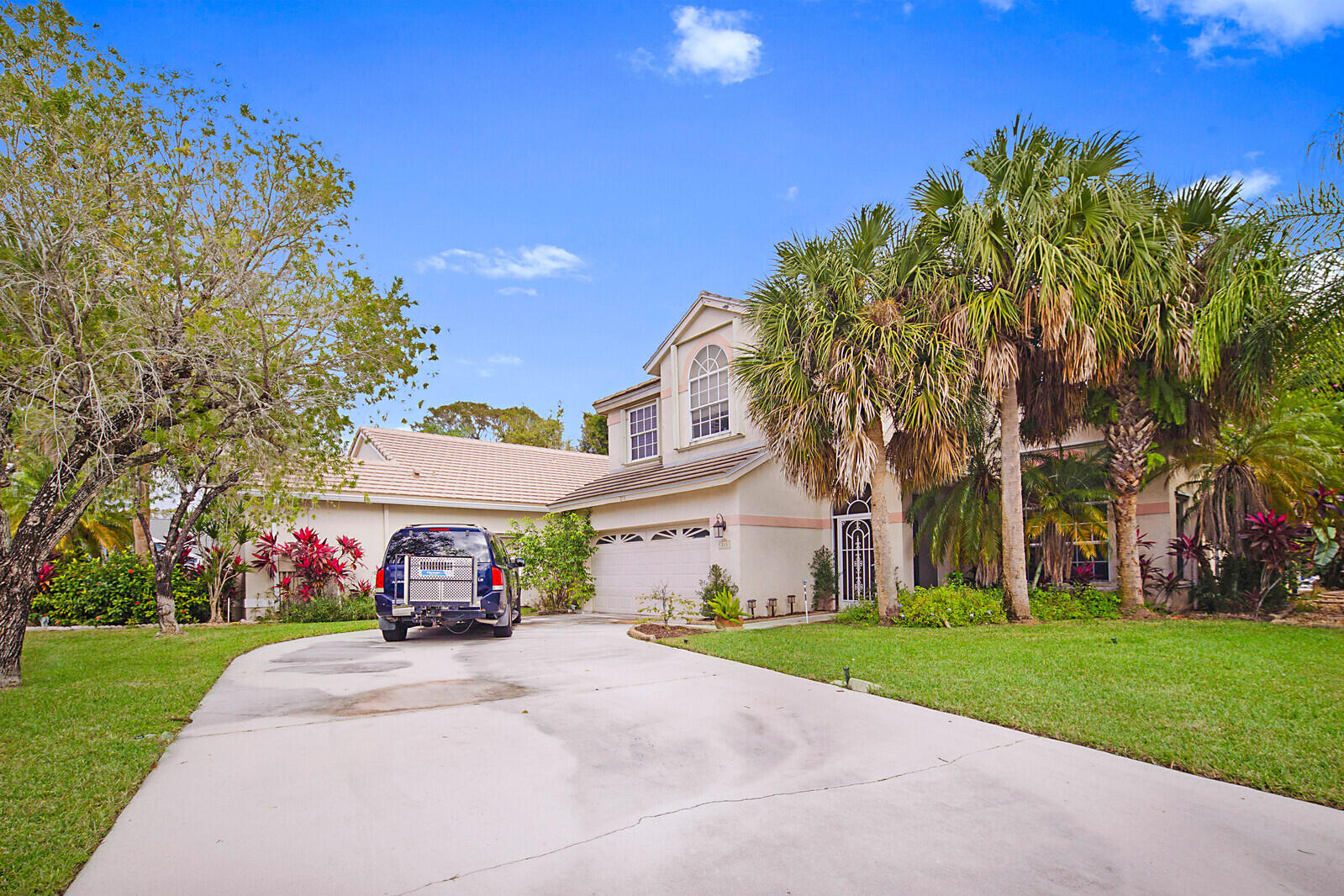 213 Pennock Trace Drive