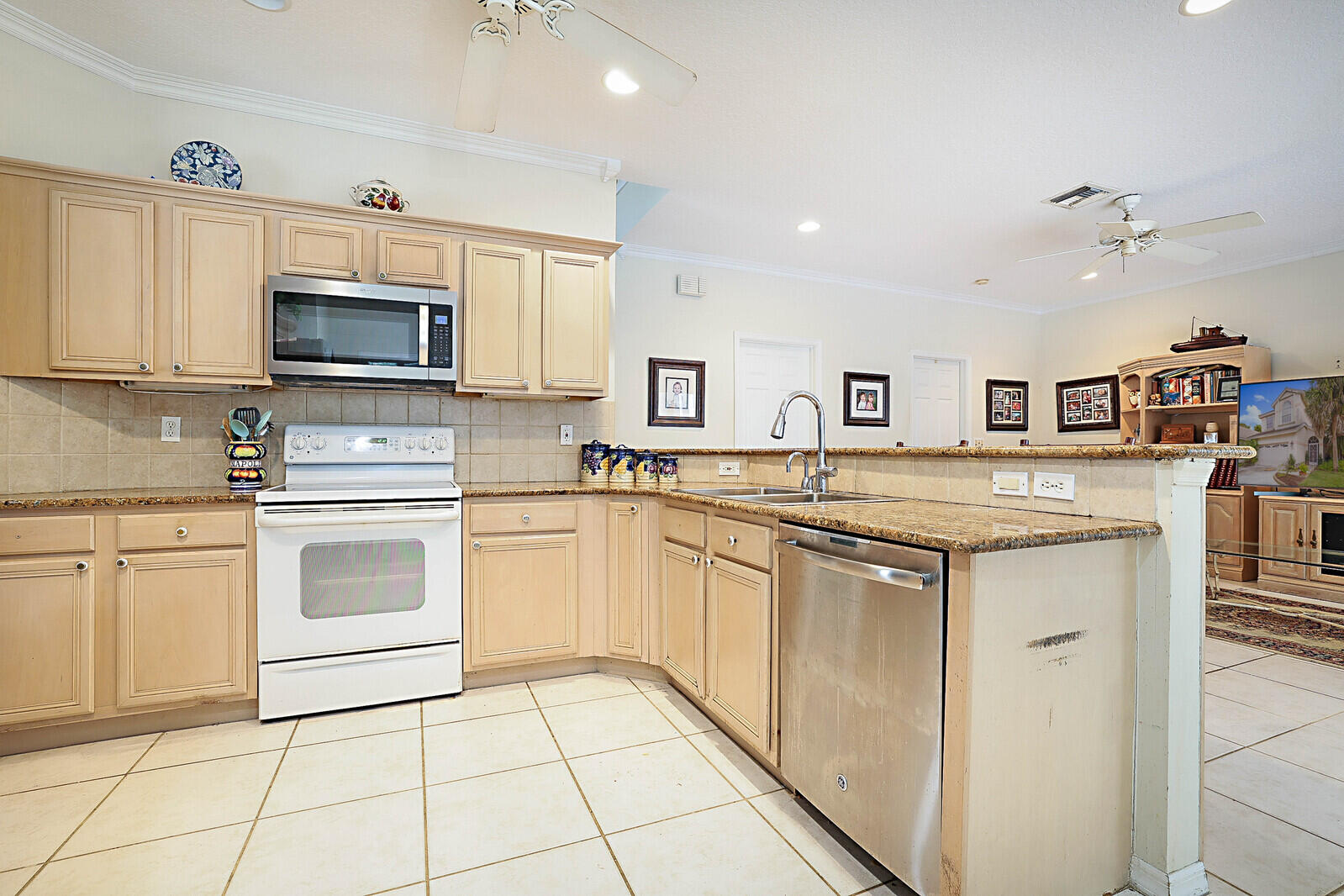 213 Pennock Trace Drive