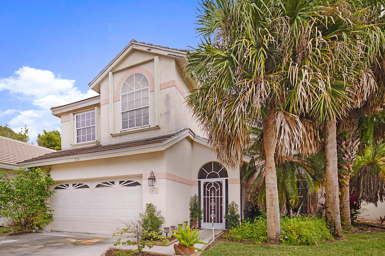 213 Pennock Trace Drive