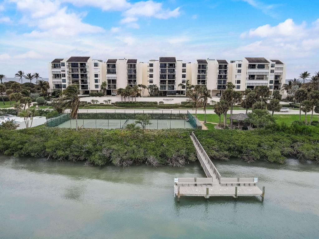 19670 Beach Road C513