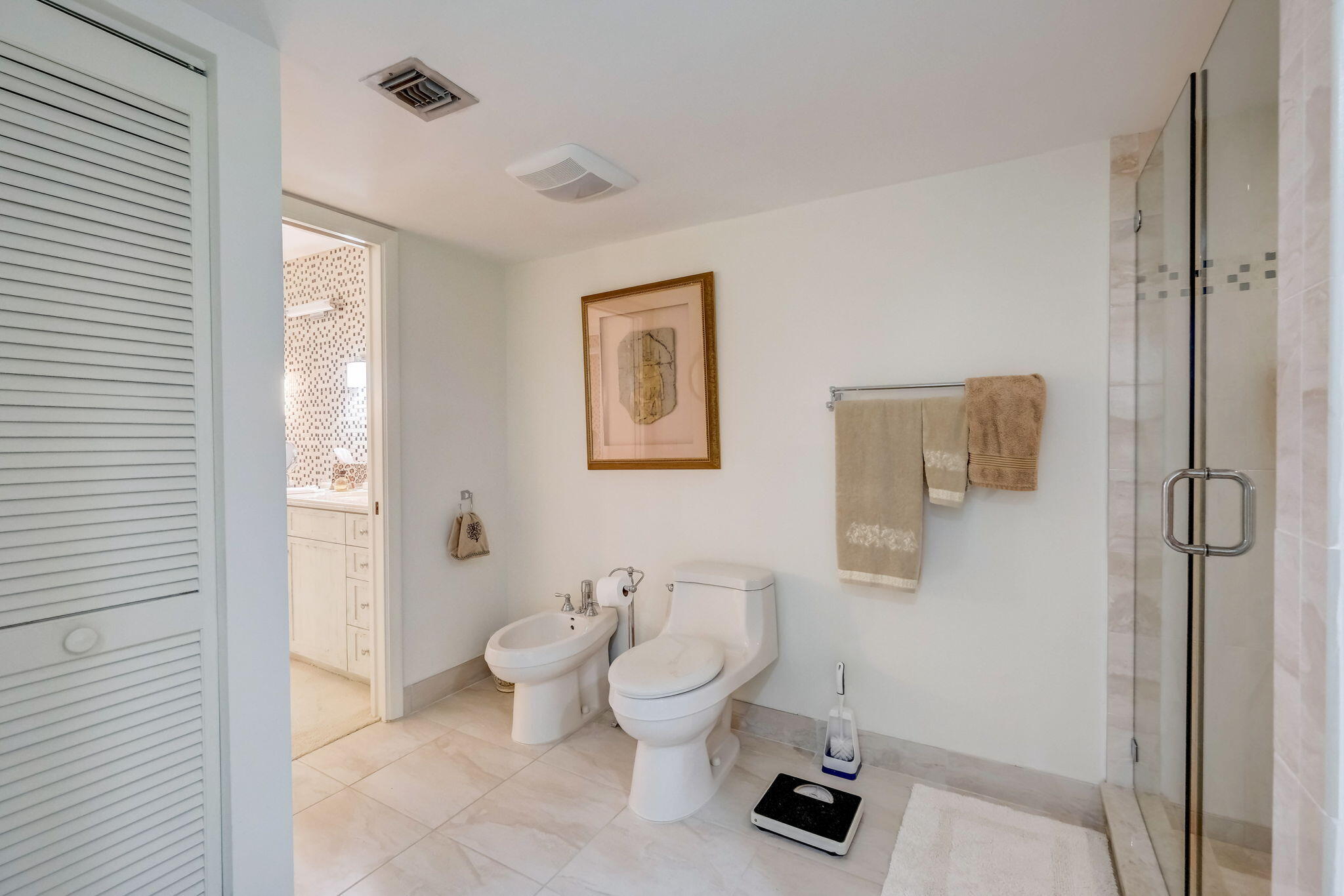 19670 Beach Road C513