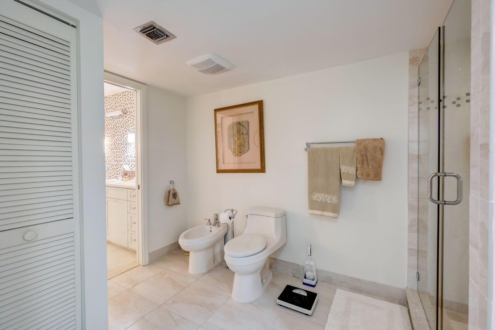 19670 Beach Road C513