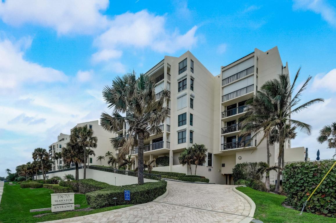 19670 Beach Road C513