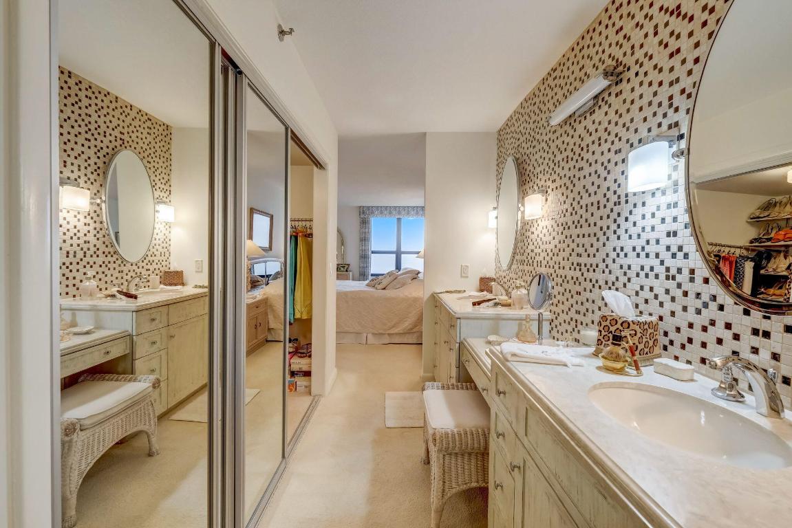 19670 Beach Road C513