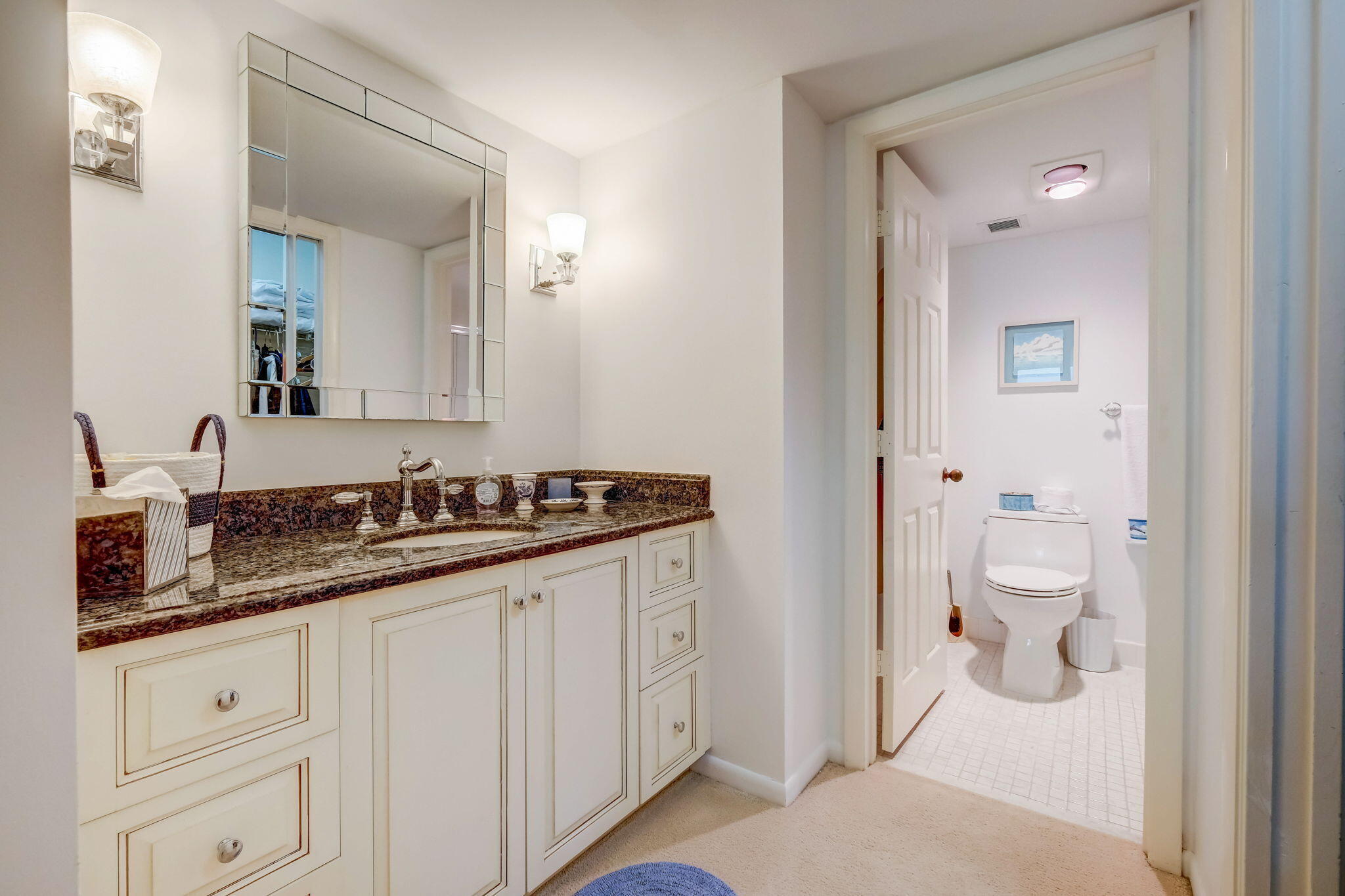 19670 Beach Road C513