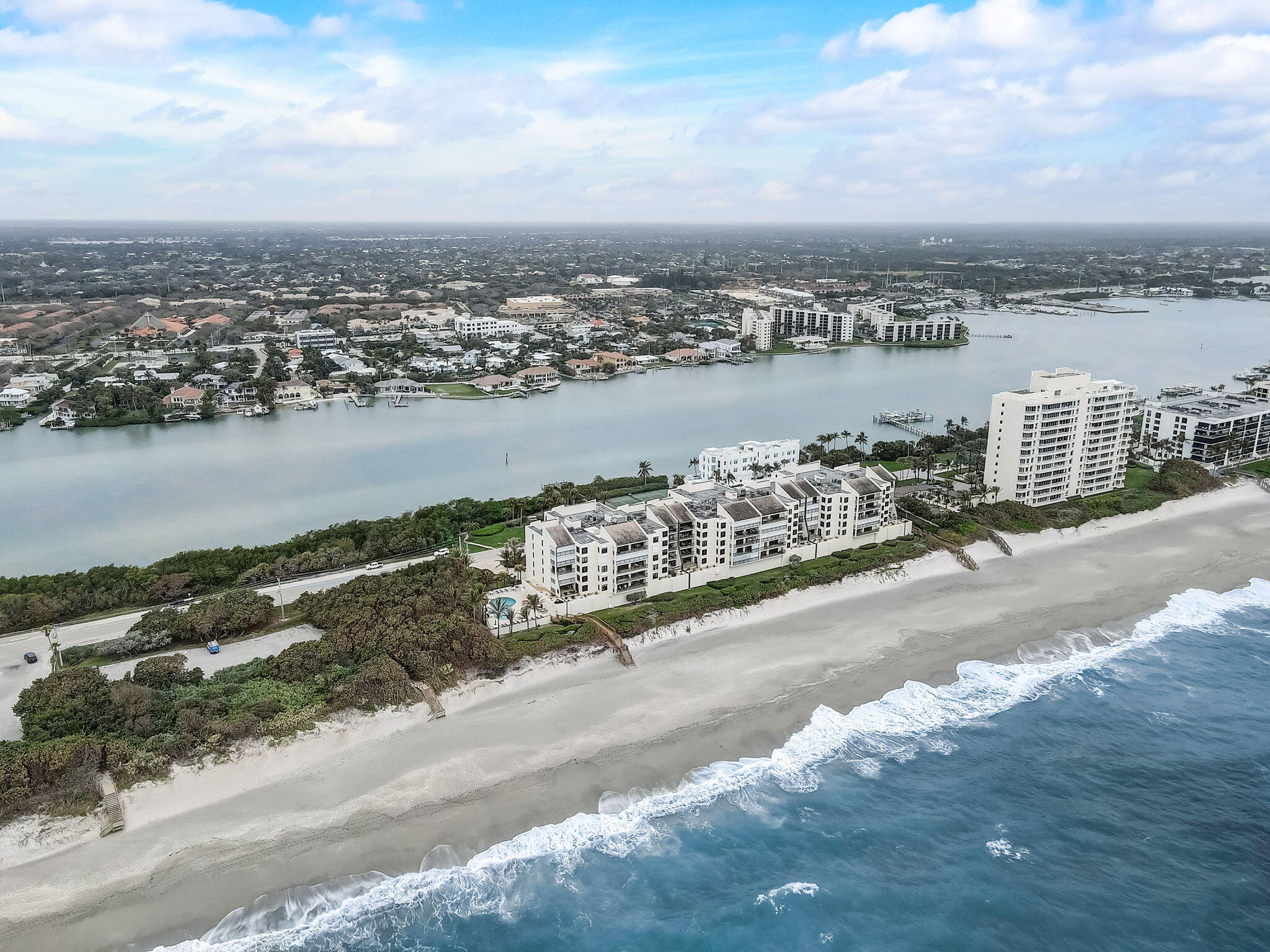 19670 Beach Road C513