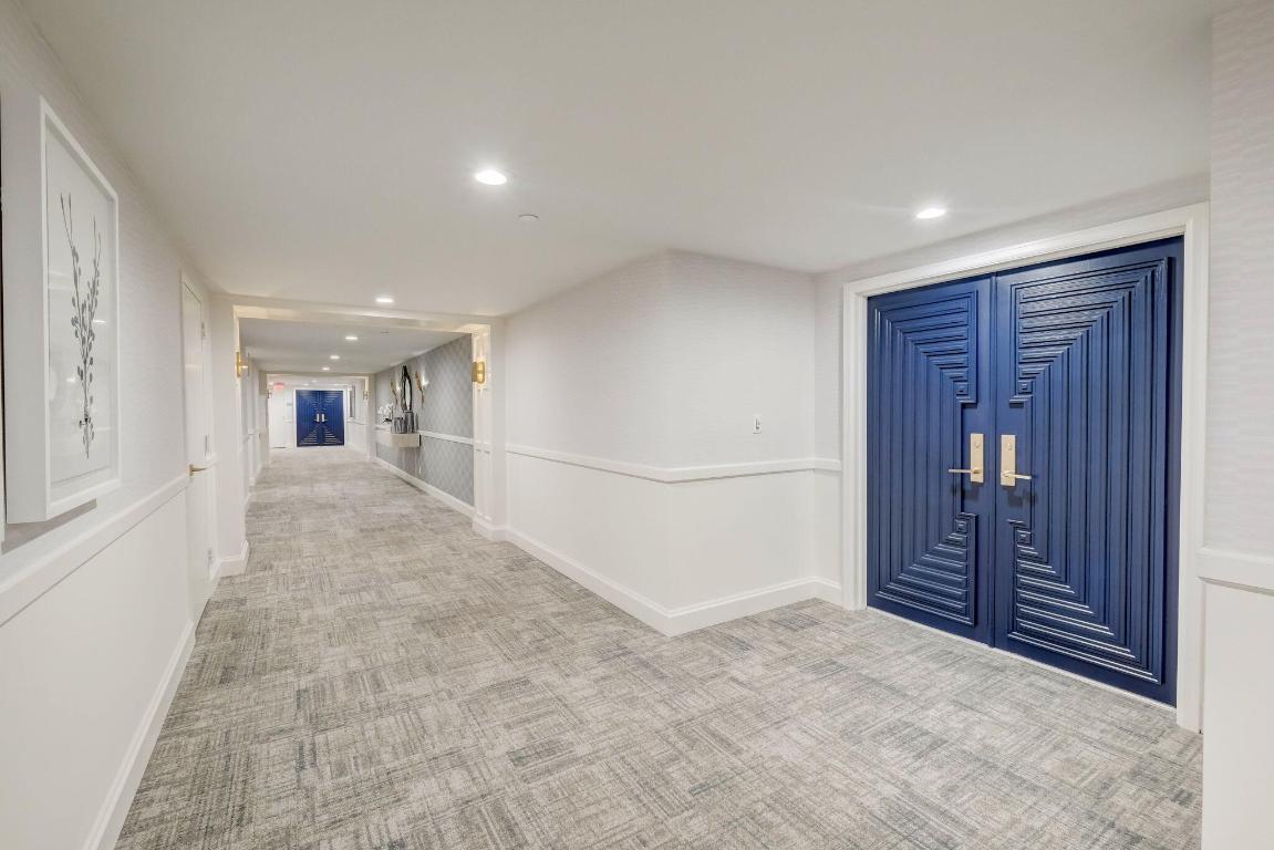 19670 Beach Road C513