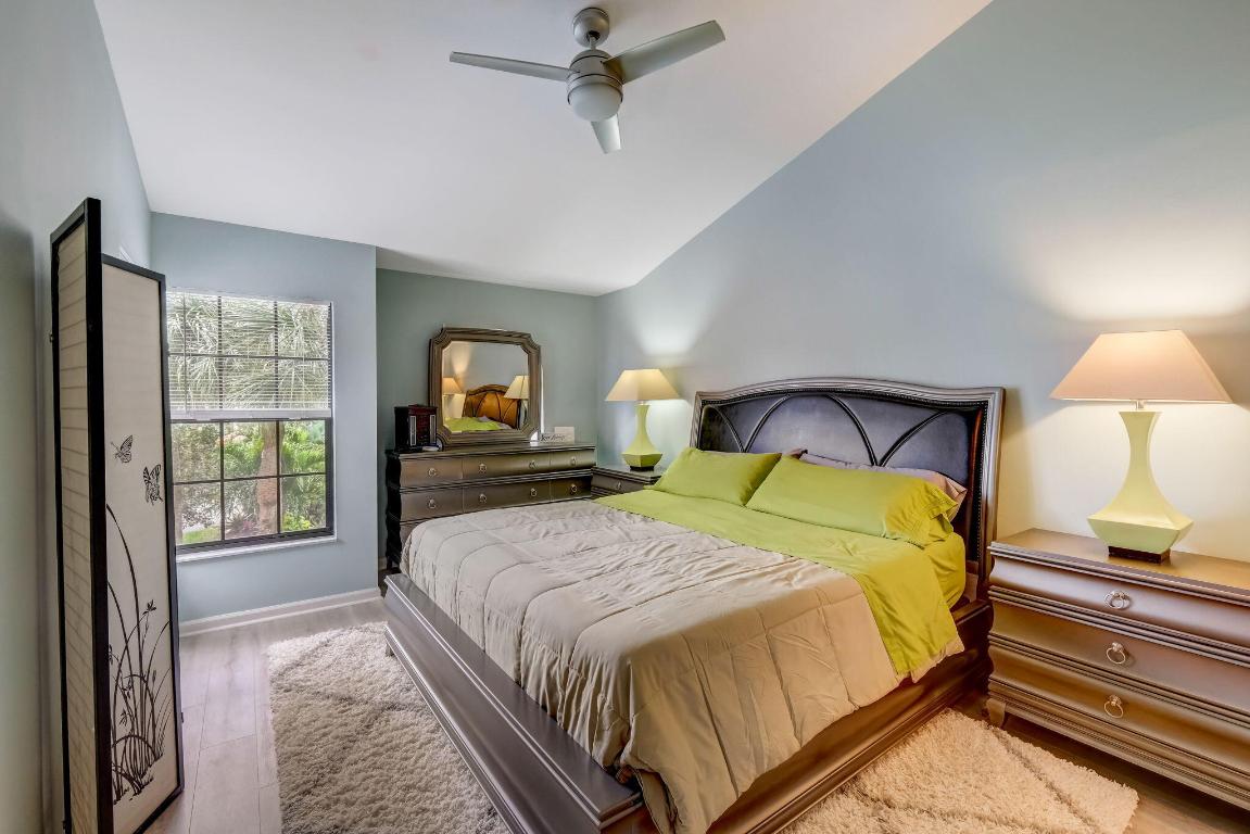 2379 Treasure Isle Drive 21