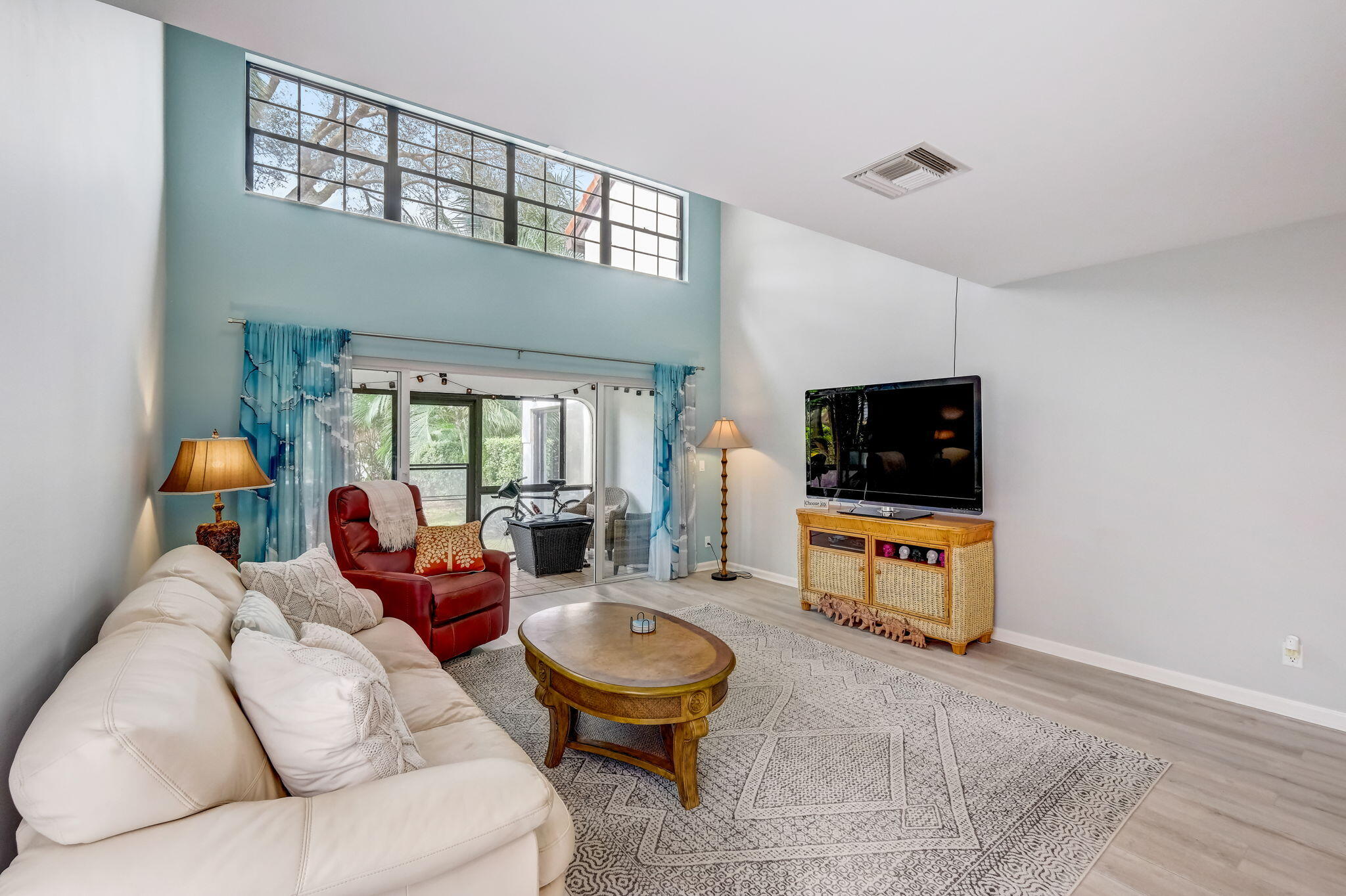 2379 Treasure Isle Drive 21