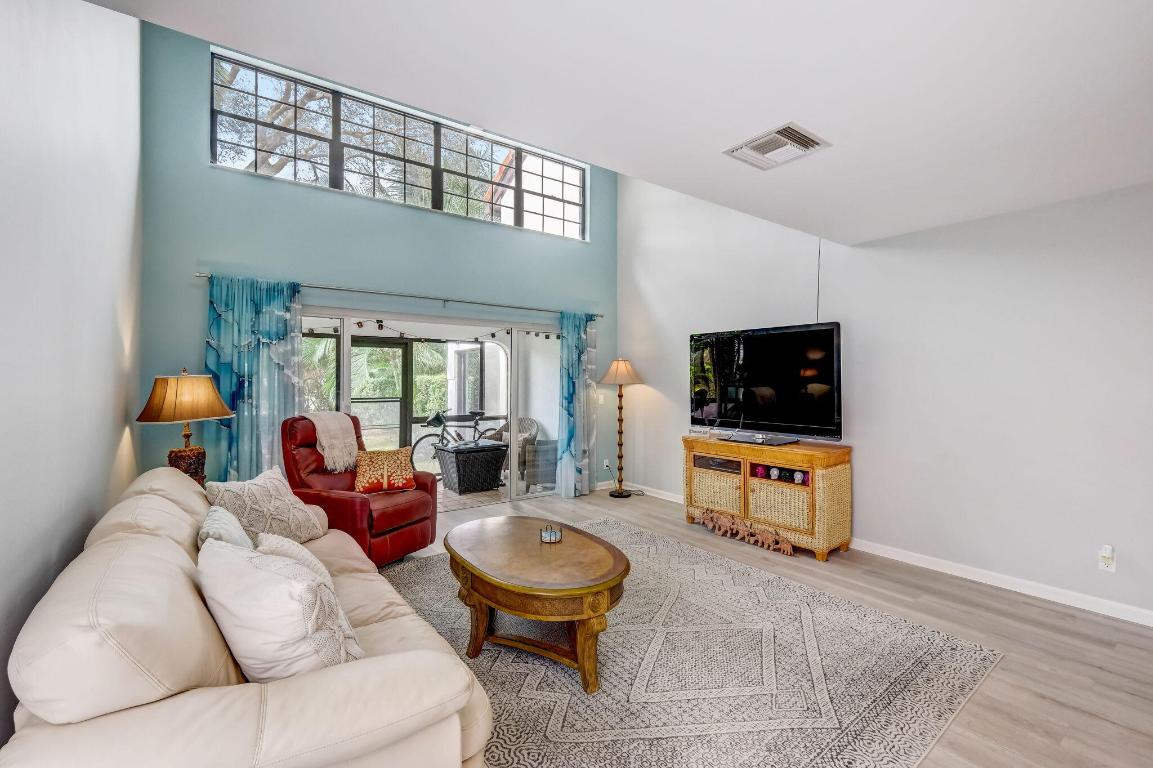 2379 Treasure Isle Drive 21