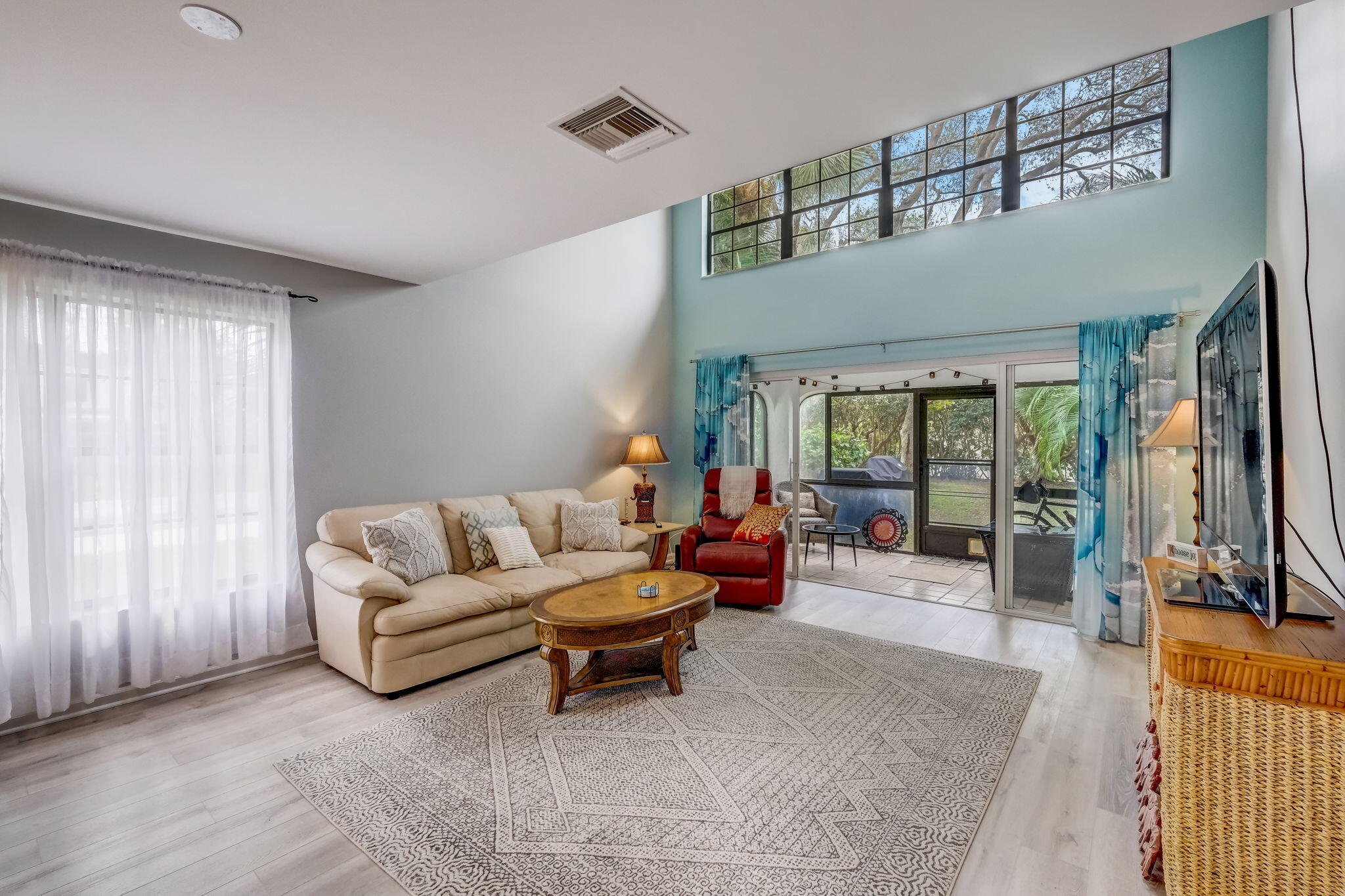 2379 Treasure Isle Drive 21