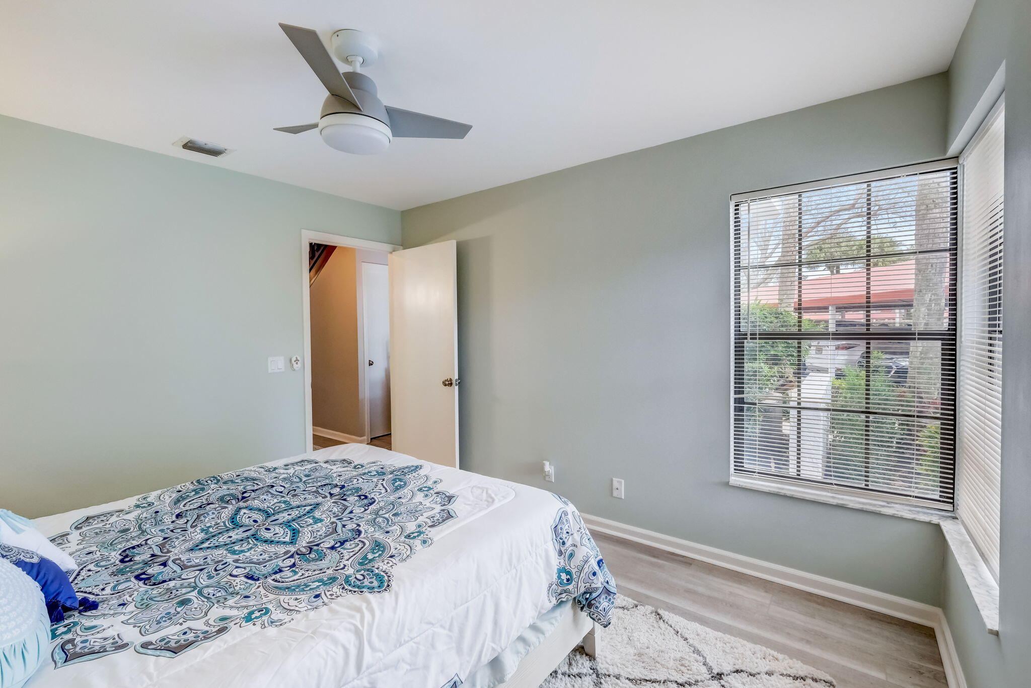 2379 Treasure Isle Drive 21