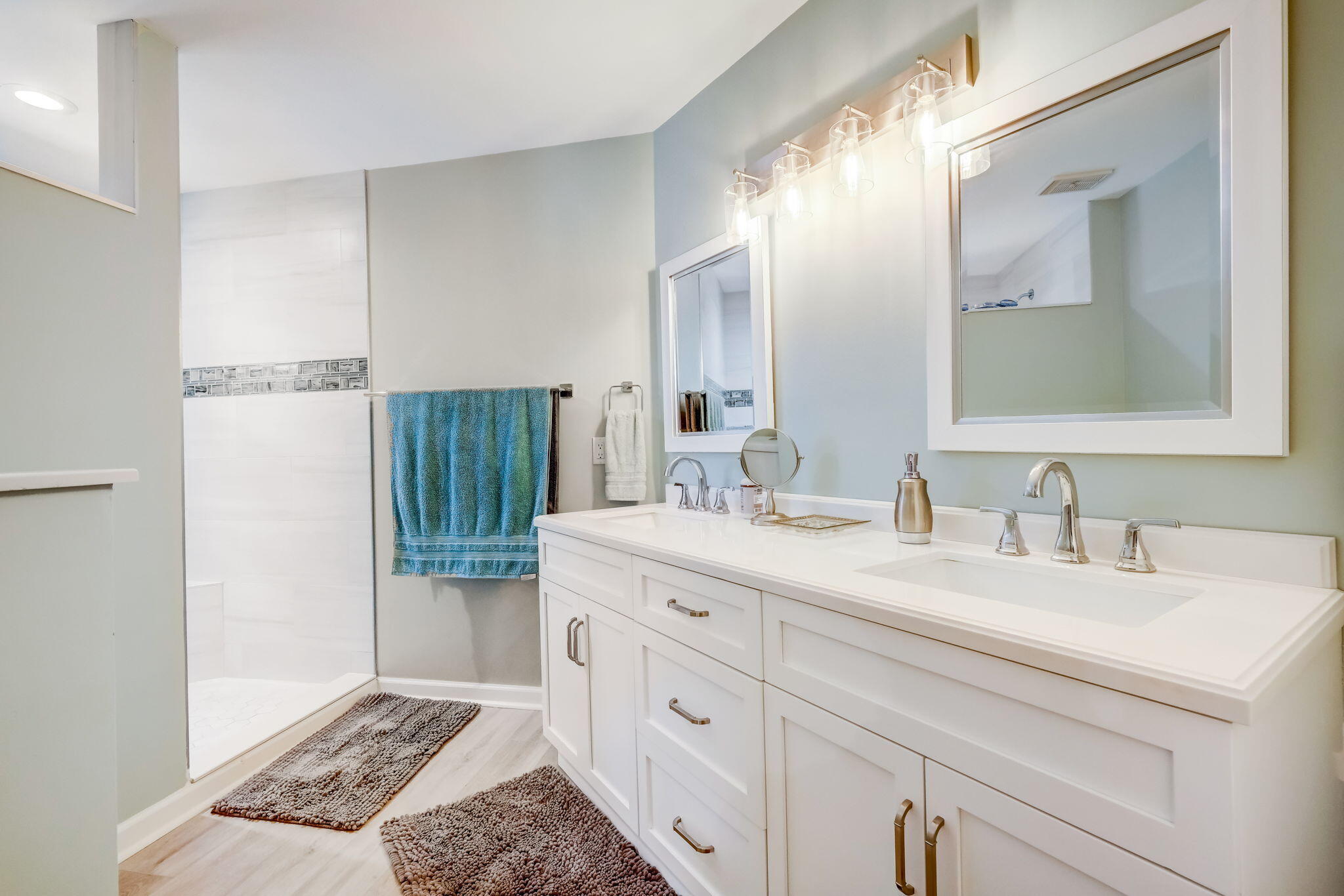 2379 Treasure Isle Drive 21