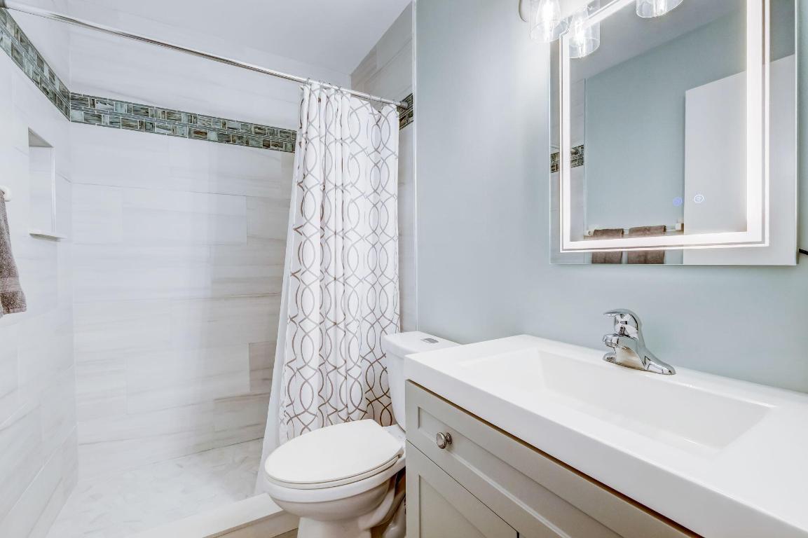 2379 Treasure Isle Drive 21