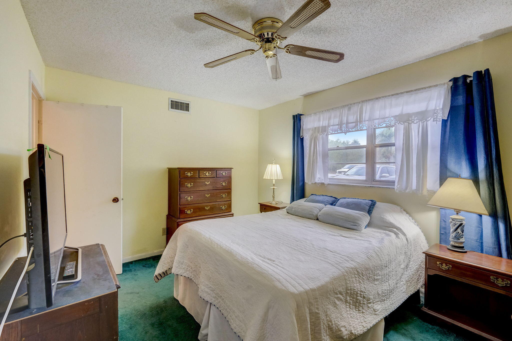 18081 SE Country Club Drive 72