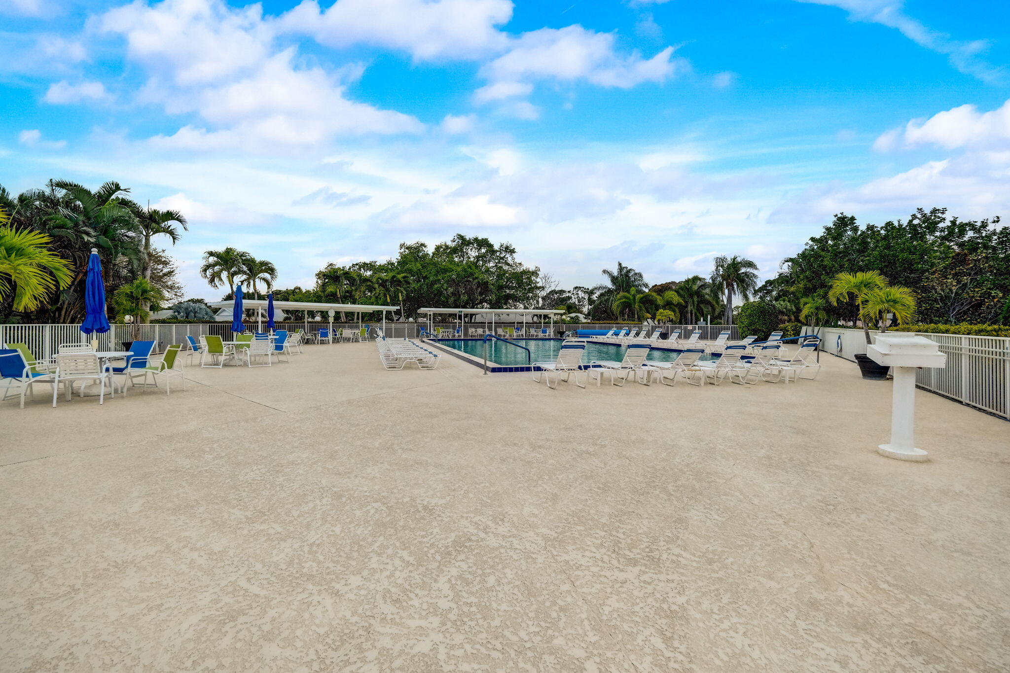 18081 SE Country Club Drive 72