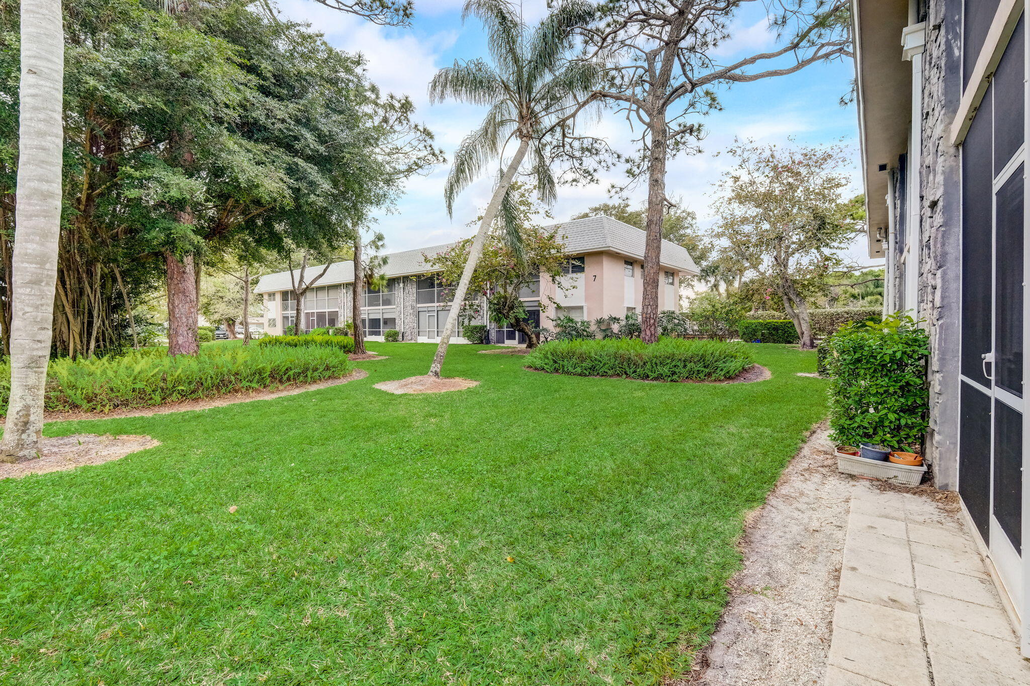 18081 SE Country Club Drive 72