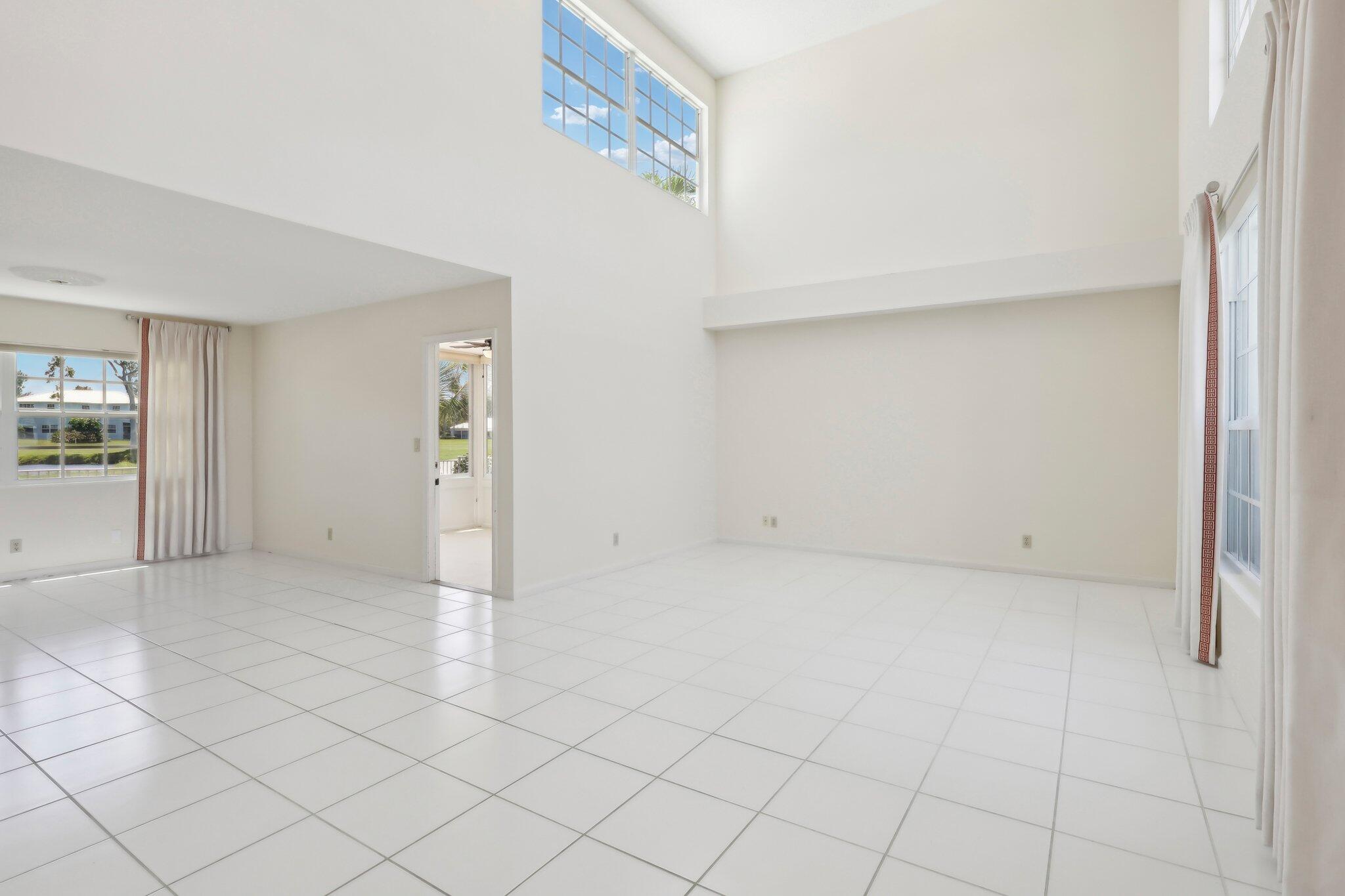 18180 SE Wood Haven Lane