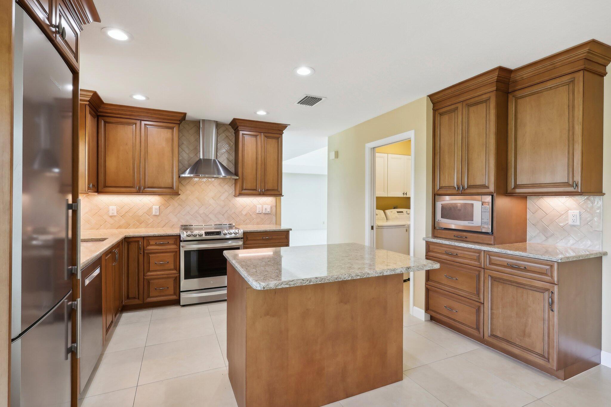 18180 SE Wood Haven Lane