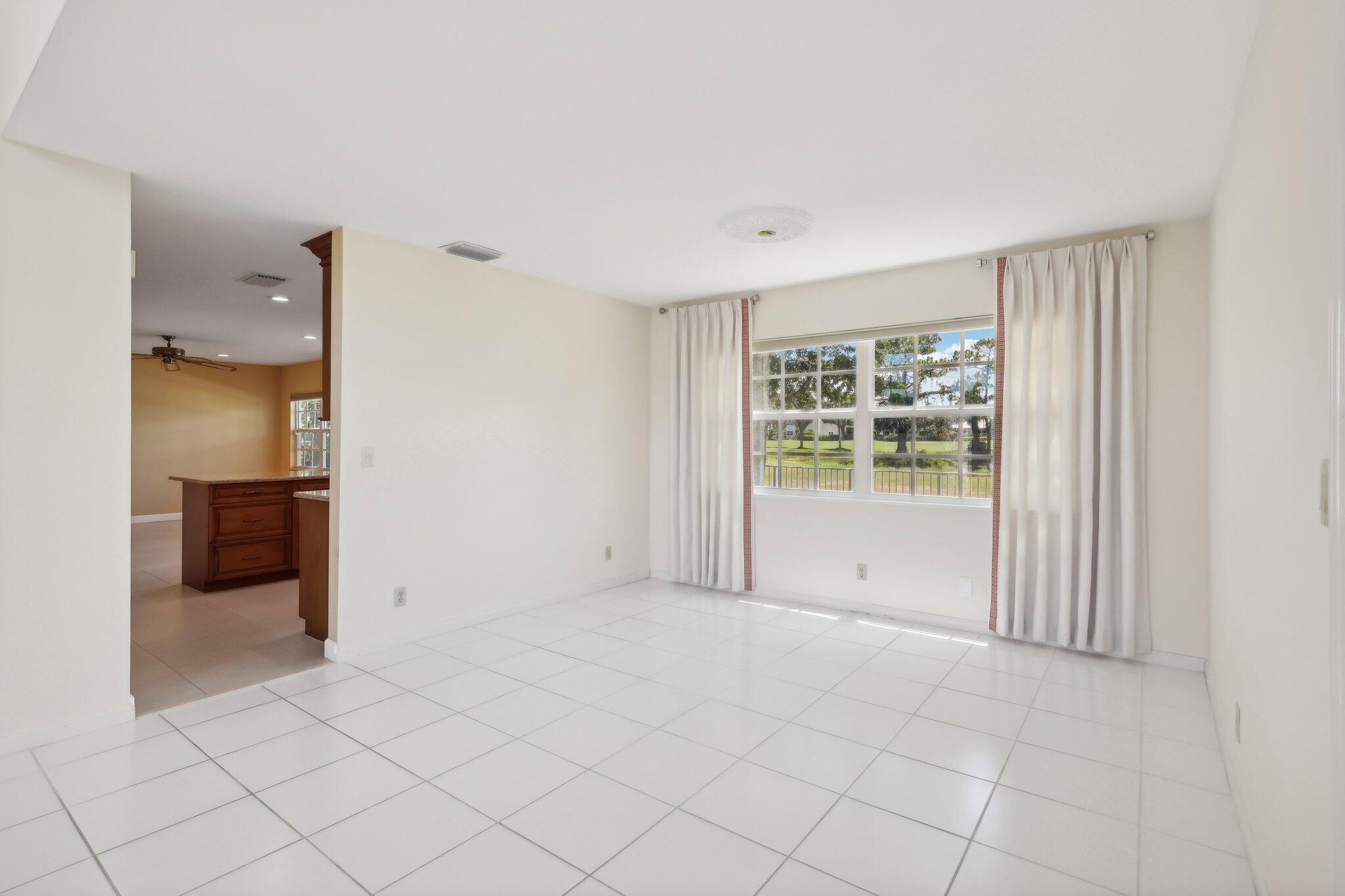 18180 SE Wood Haven Lane