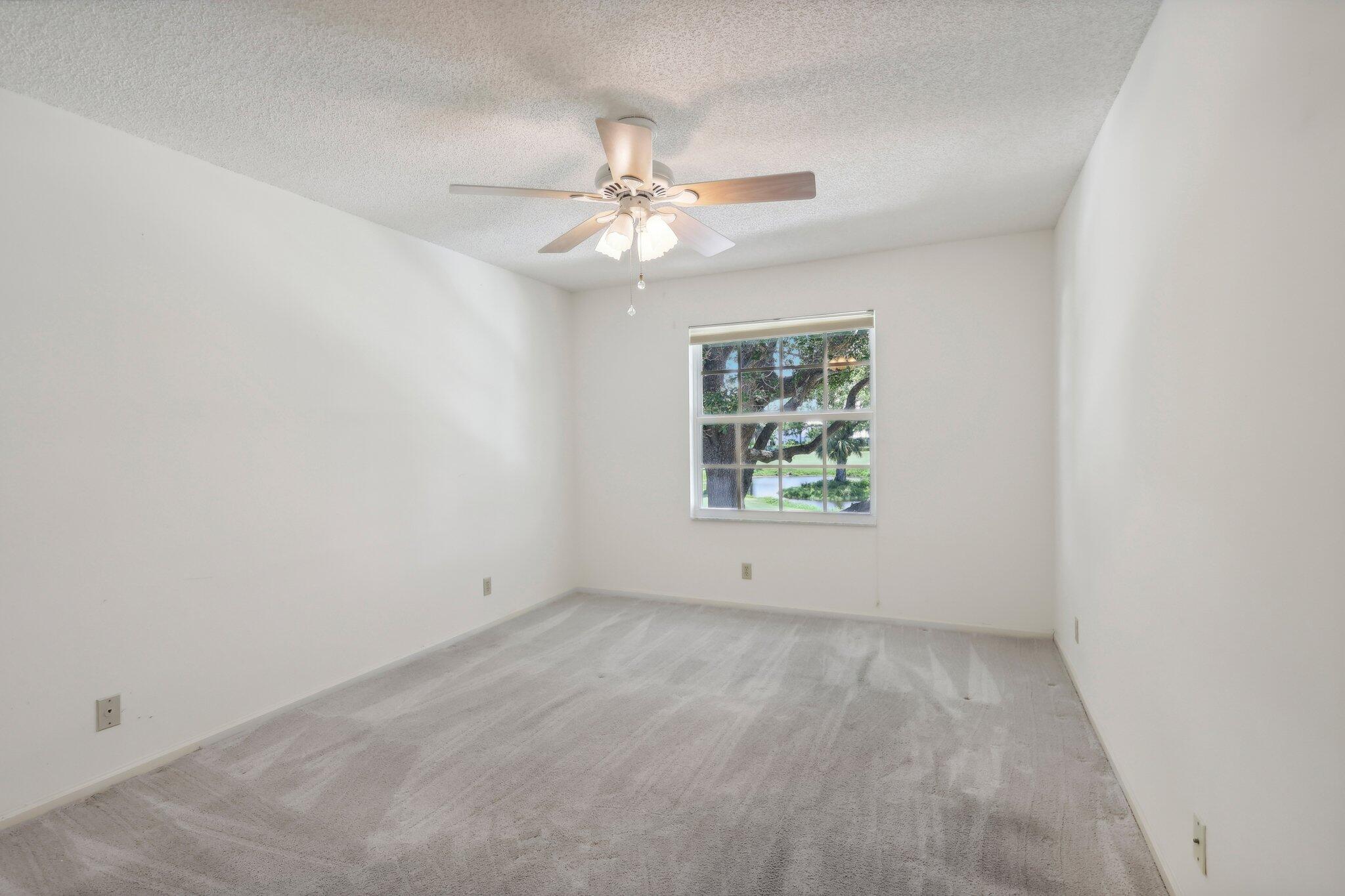 18180 SE Wood Haven Lane