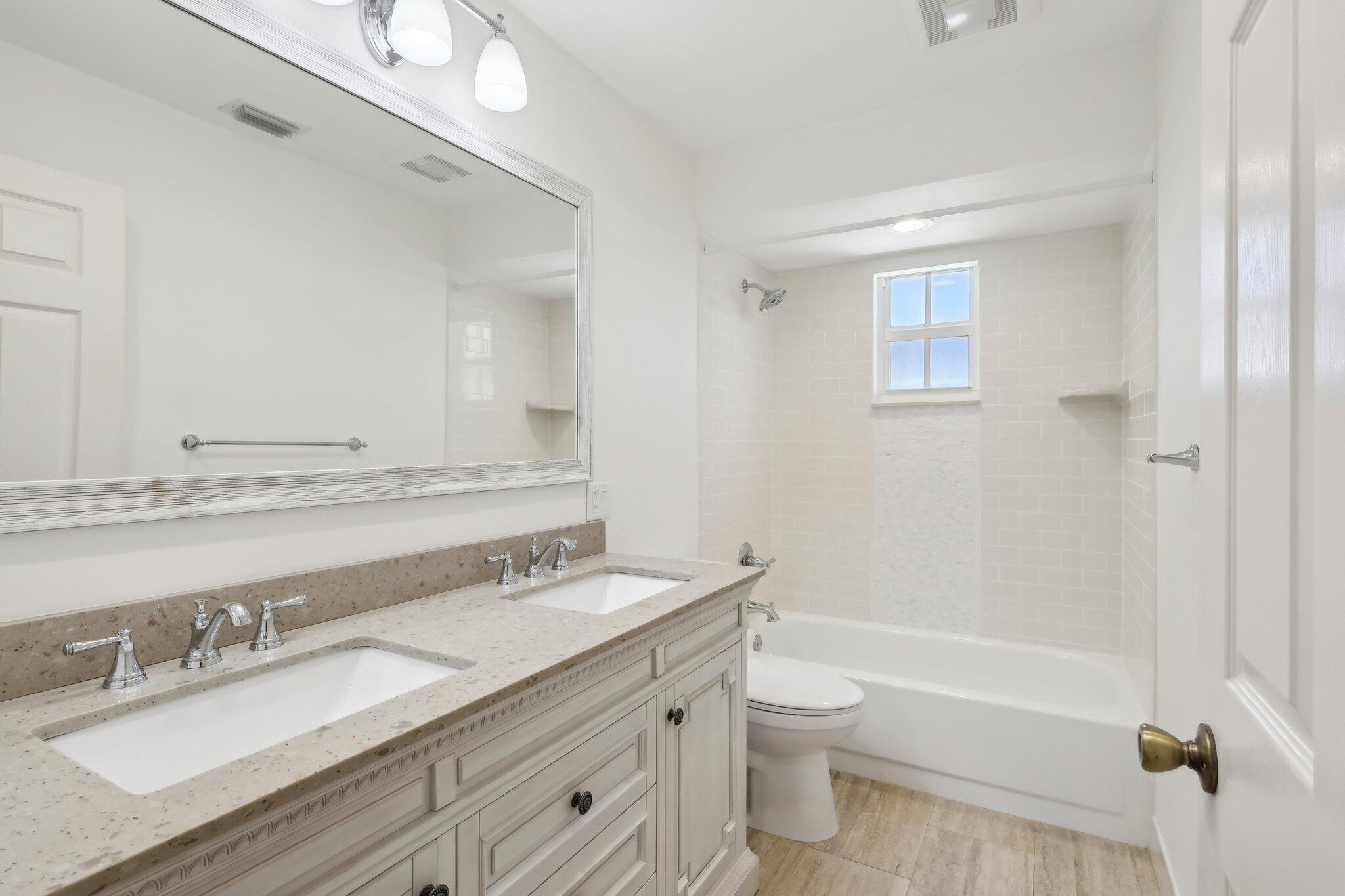 18180 SE Wood Haven Lane