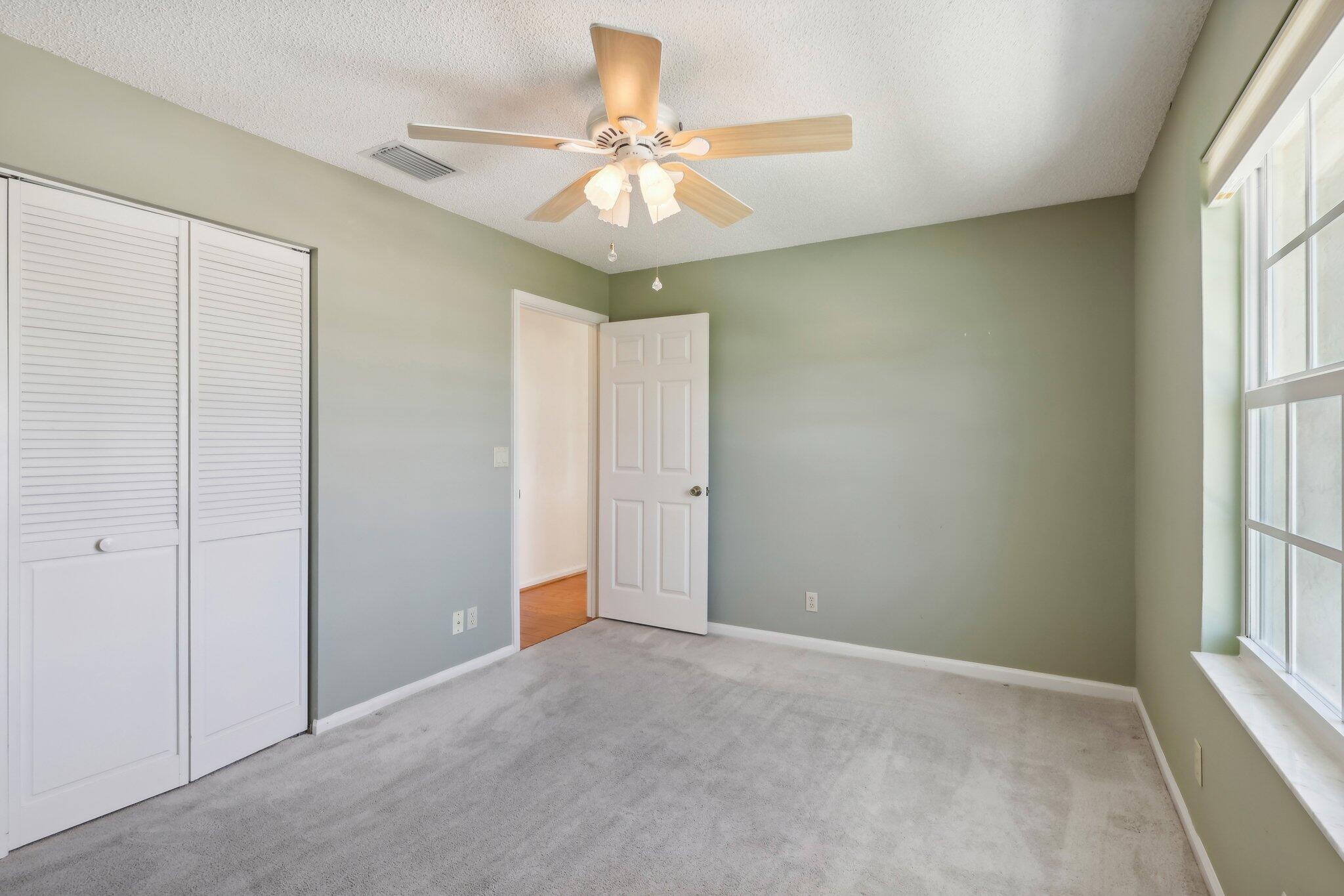 18180 SE Wood Haven Lane