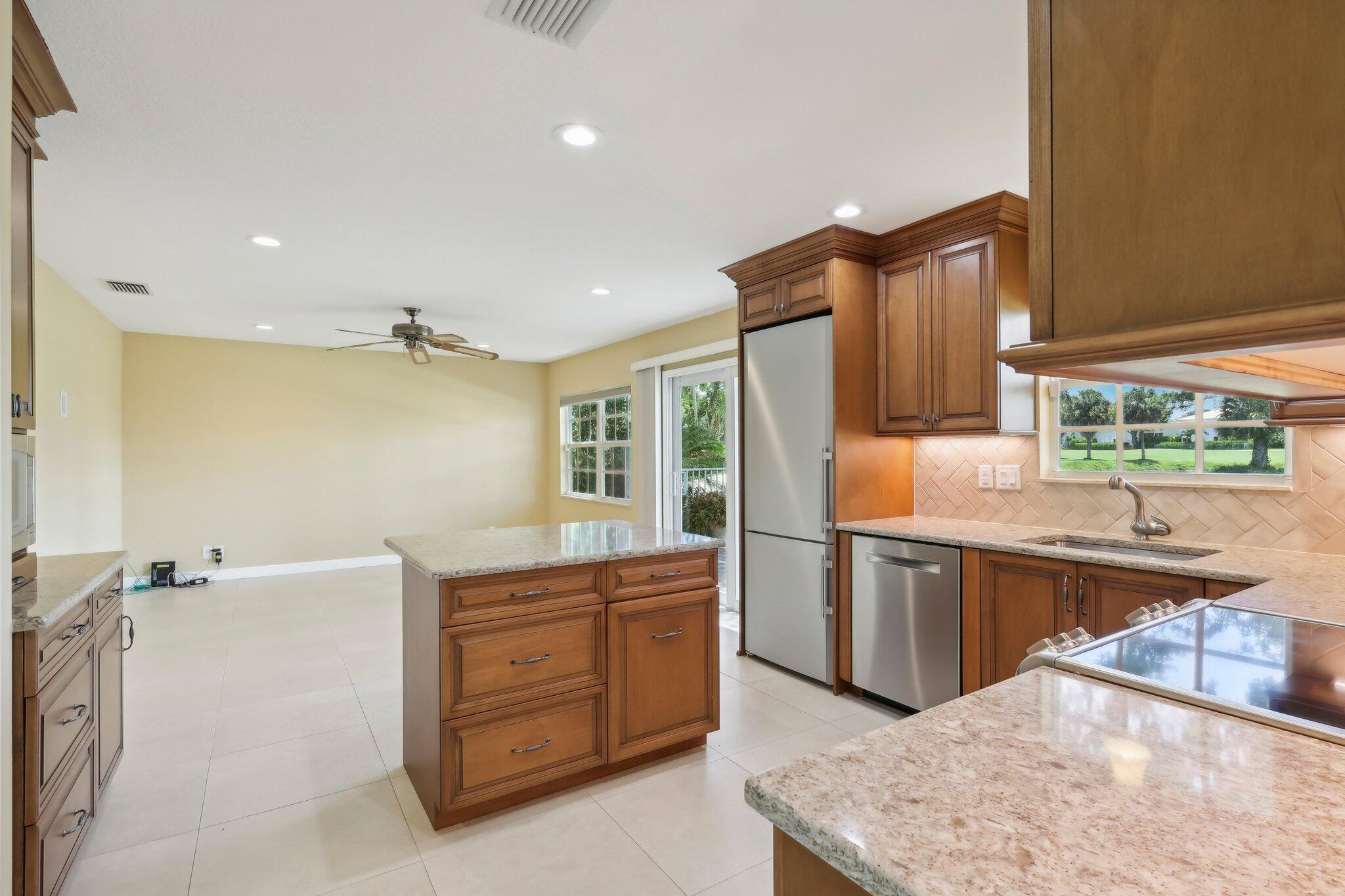 18180 SE Wood Haven Lane