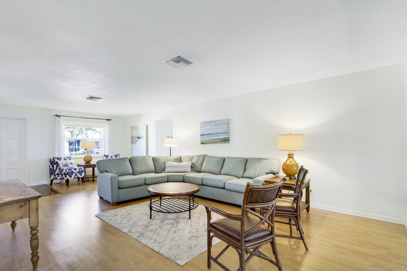 8574 SE Seagrape Way