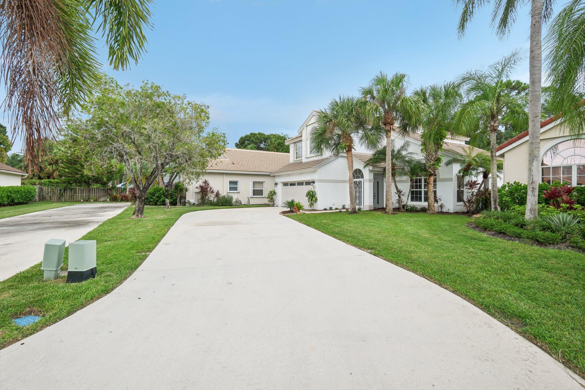 213 Pennock Trace Drive