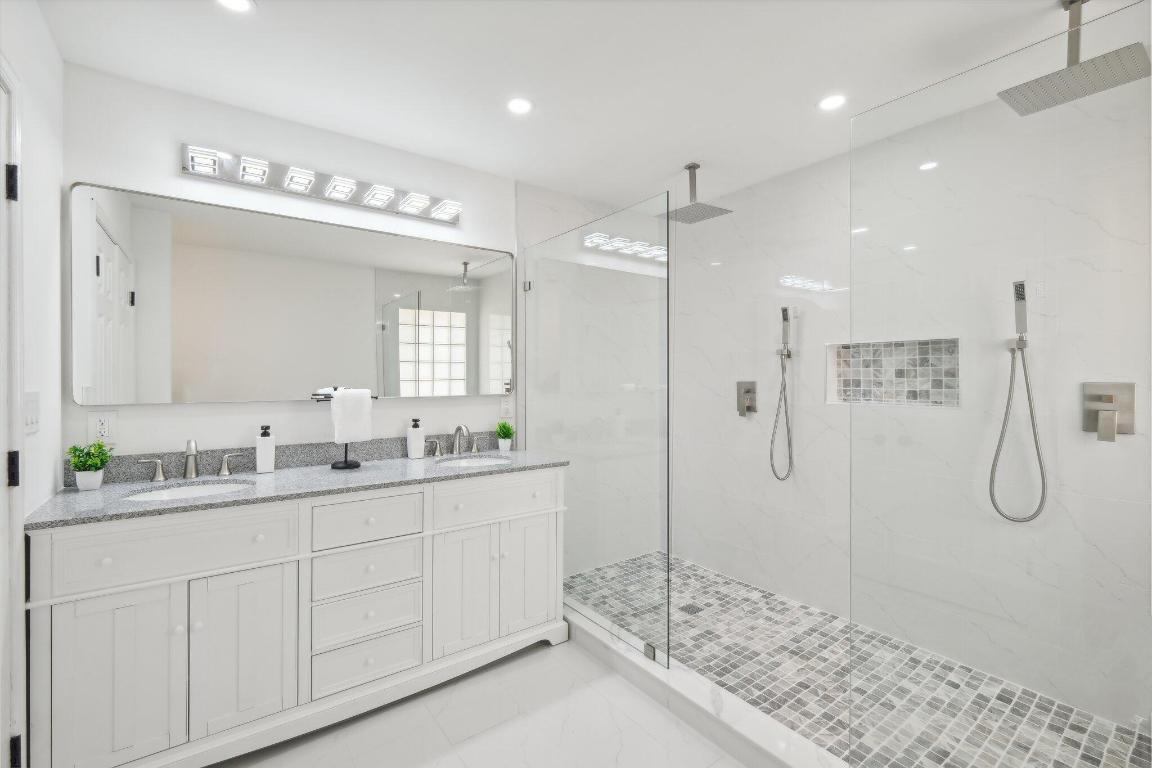 213 Pennock Trace Drive