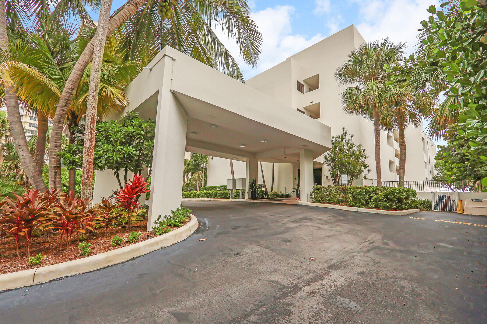 420 Celestial Way 302